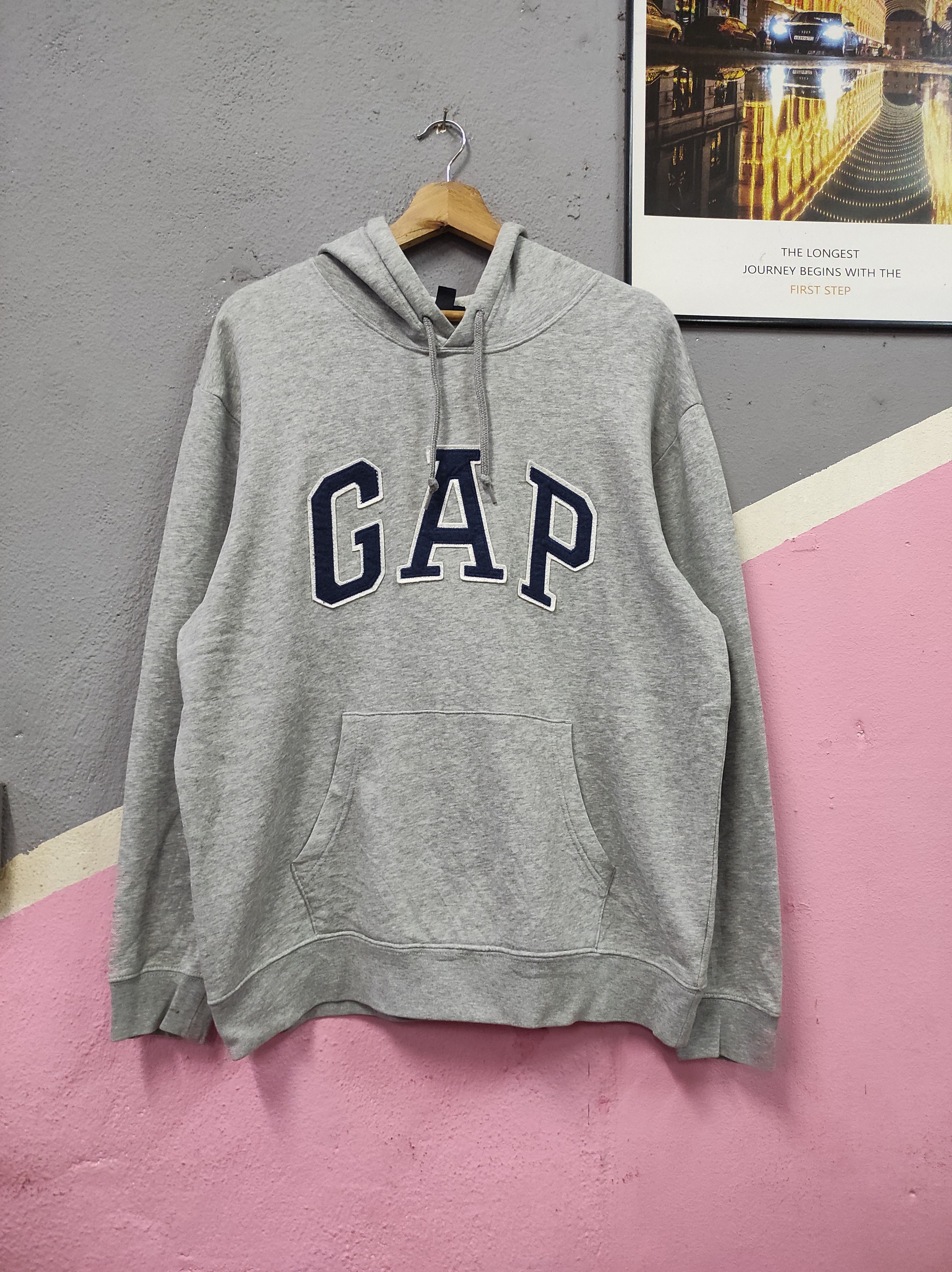 Gap GAP BIG LOGO HOODIE Size US L / EU 52-54 / 3 - 1 Thumbnail