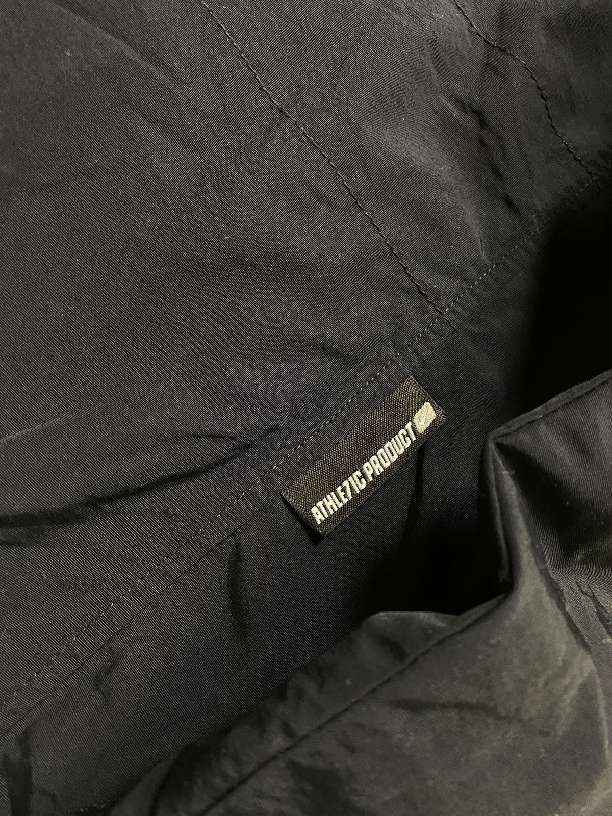 Nike × Vintage Vintage Nike Athletic Logo Swoosh Nylon Jacket Y2k Size US L / EU 52-54 / 3 - 20 Thumbnail