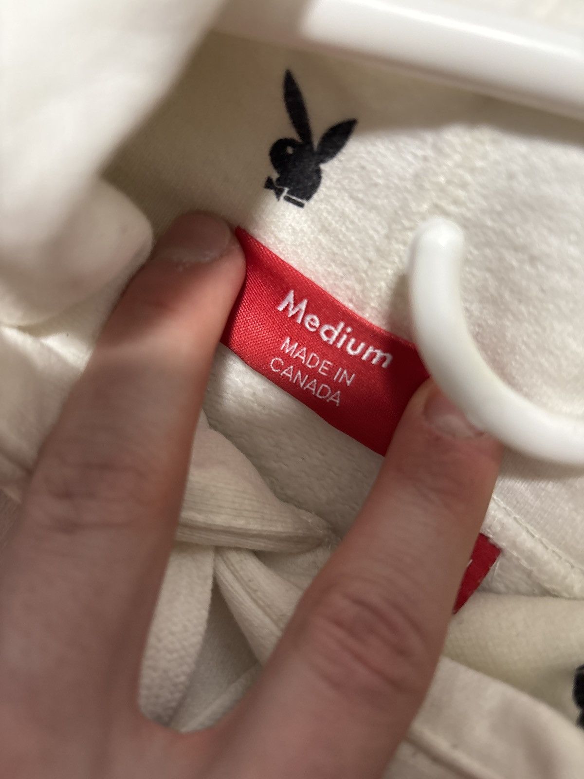 Playboy × Supreme Offwhite colored playboy x supreme hoodie Size US M / EU 48-50 / 2 - 7 Thumbnail