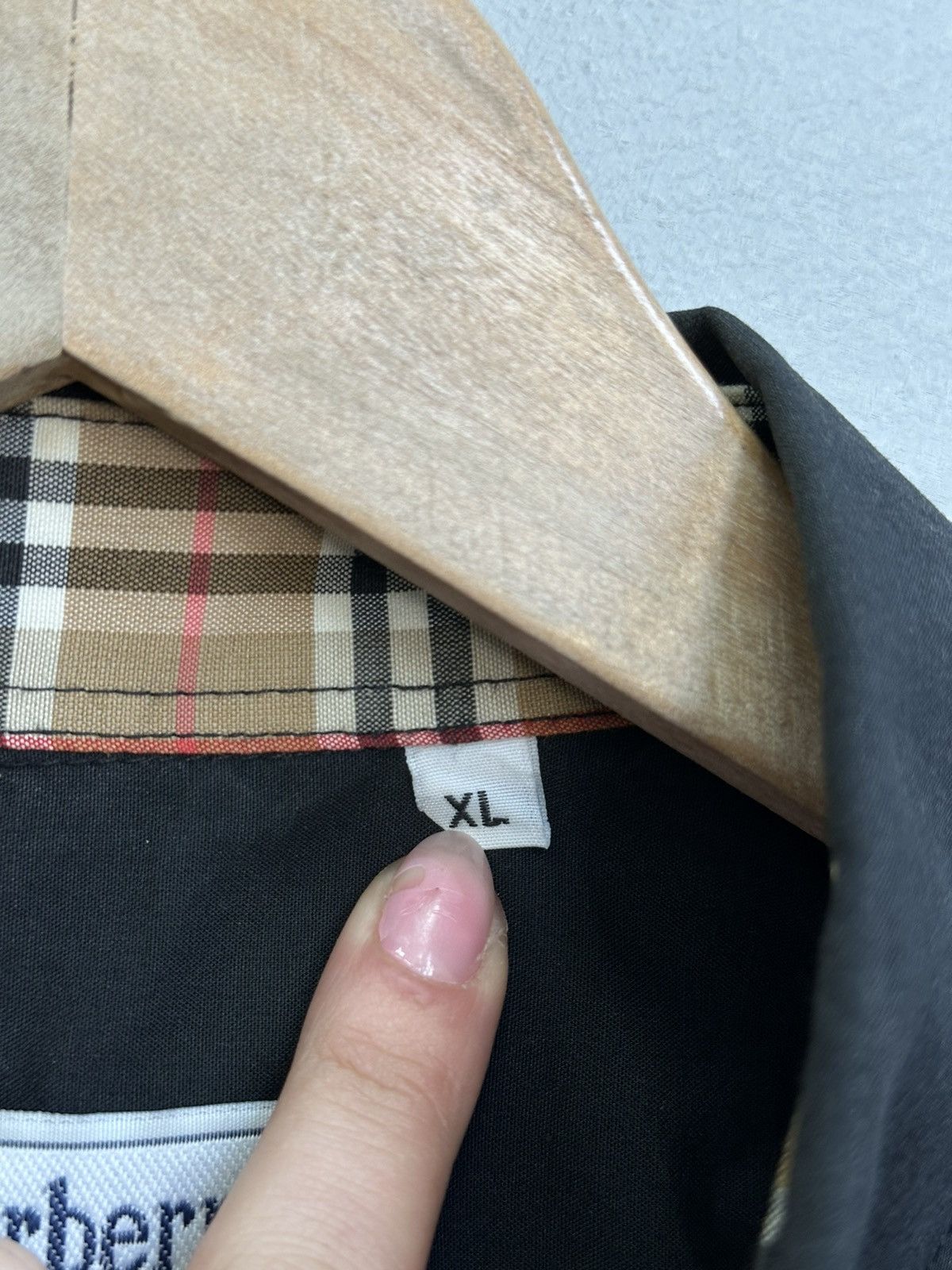 Burberry Vintage Black Shirt Burberrys Polo Y2k Nova Check Distressed Size US XL / EU 56 / 4 - 8 Thumbnail