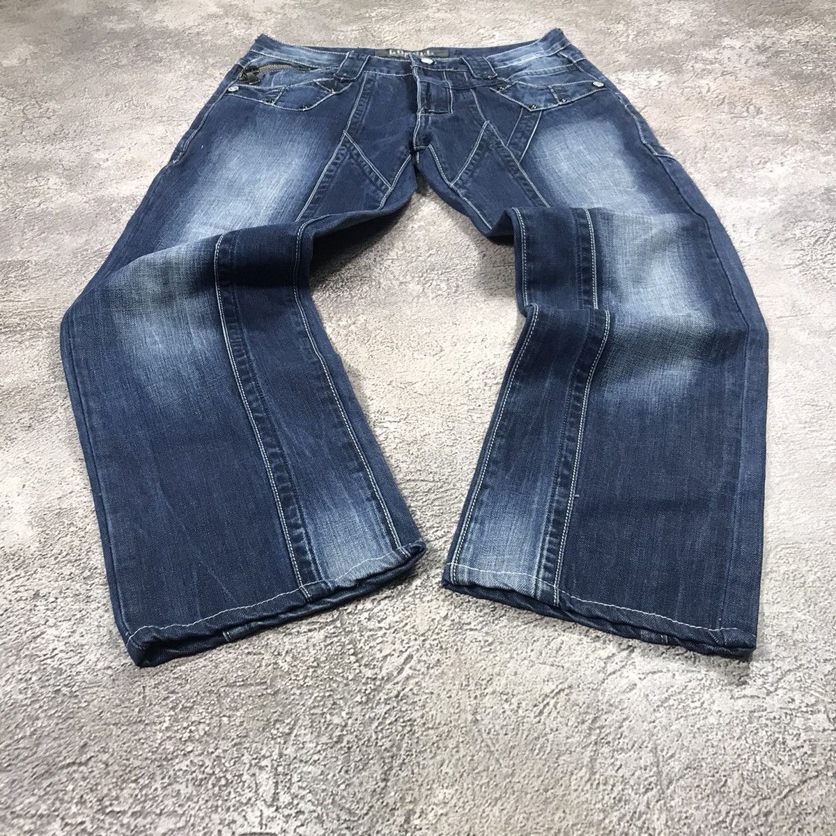 Vintage Vintage Y2K Baggy Wide Leg Distressed Jeans Streetwear 32 Size US 32 / EU 48 - 1 Thumbnail