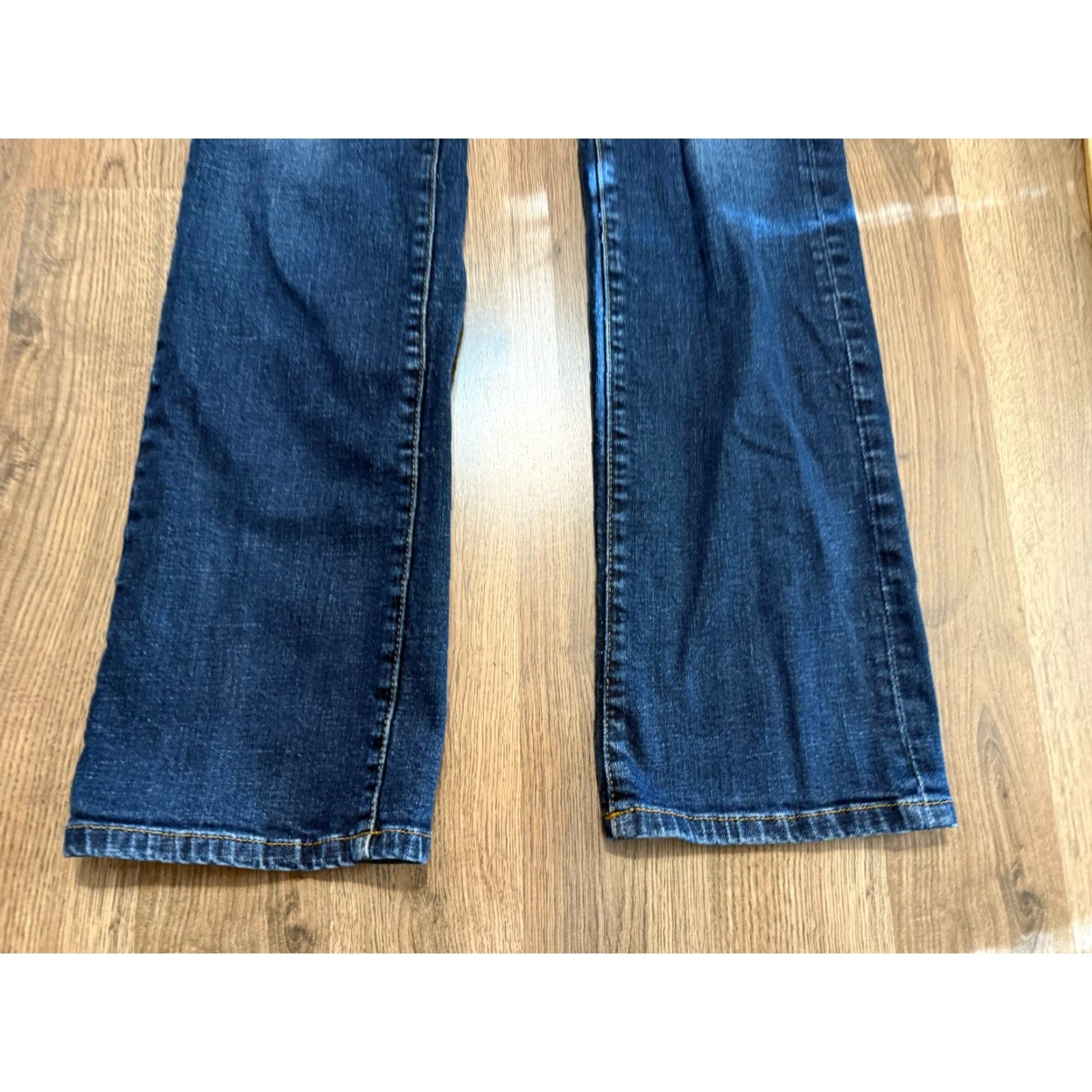 Essentials Amazon Essentials Jeans Men's Size 32 Blue Bootcut Slim Denim High Rise Casual Jeans Men Regular 5-Pocket Inseam 30in Jersey Size US 32 / EU 48 - 2 Thumbnail