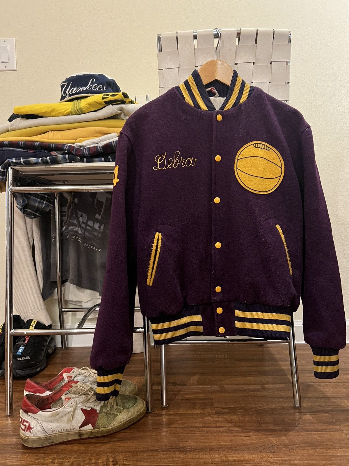 Vintage 1984 Dragons varsity Size US M / EU 48-50 / 2 - 2 Thumbnail