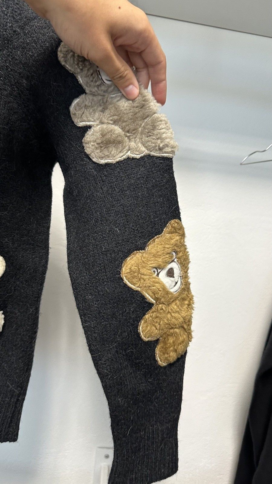 Moschino Archival Moschino Couture 90s Runway Teddy Bear Knit Sweater Size US XS / EU 42 / 0 - 7 Thumbnail
