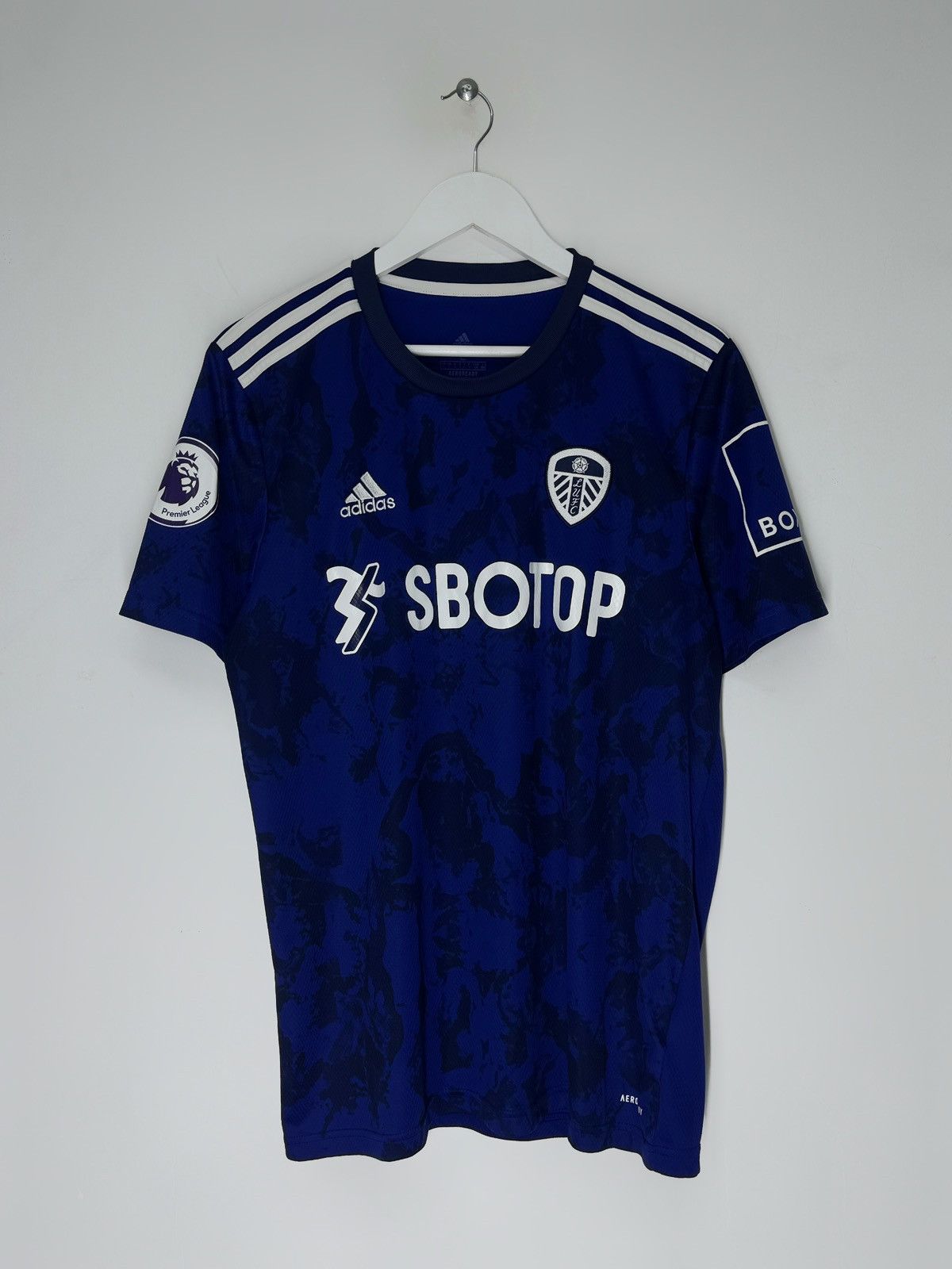 Adidas Adidas Leeds United 2021/22 Away Football Shirt Size US L / EU 52-54 / 3 - 1 Thumbnail