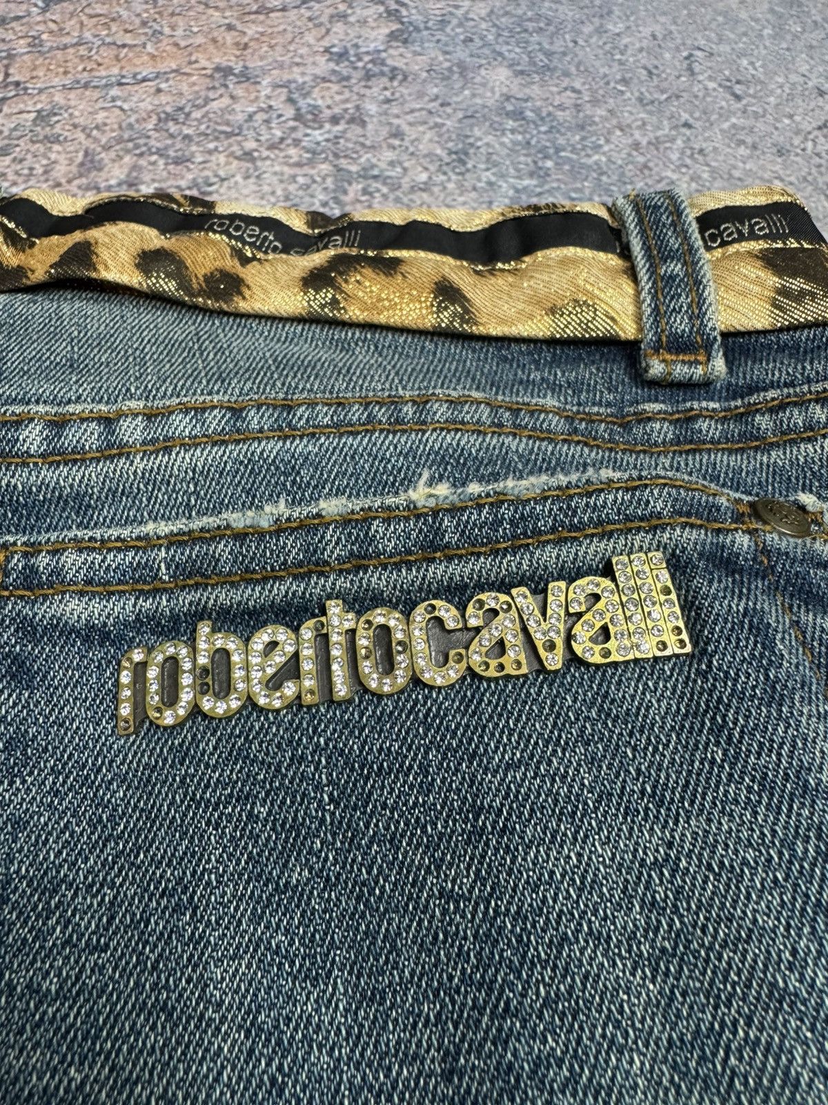 Roberto Cavalli Roberto Cavalli Straight Fit Denim Low Rise Jeans Y2K Size 27" / US 4 / IT 40 - 4 Thumbnail