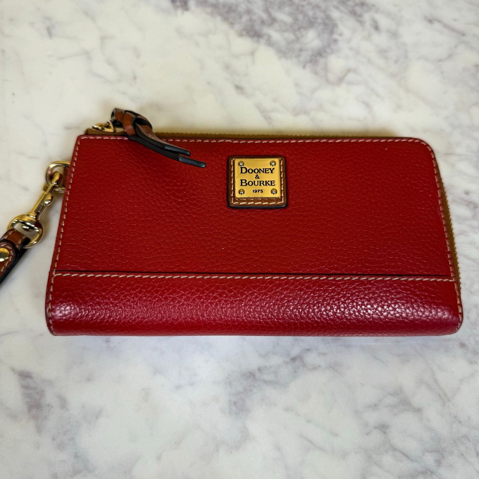 Dooney & Bourke DOONEY & BOURKE Red Leather Wallet Size ONE SIZE - 1 Thumbnail