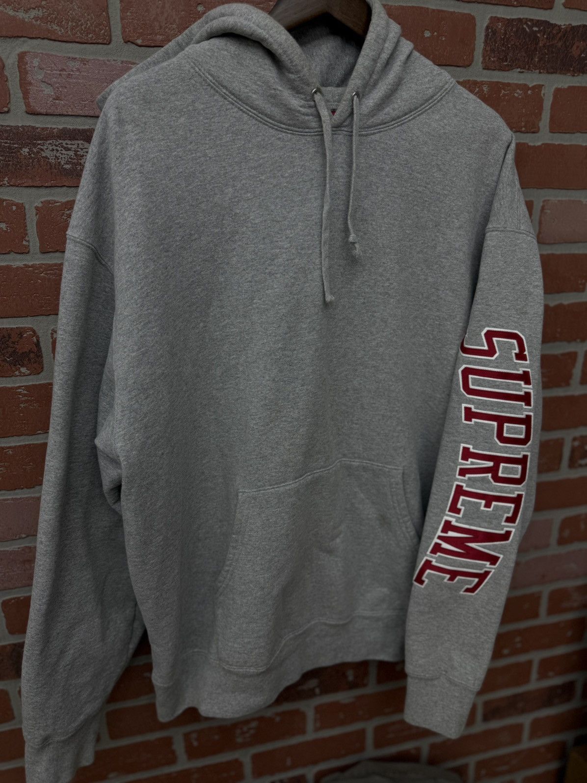 Supreme Supreme Arm Logo Hoodie Grey Size XL 🧼 Size US XL / EU 56 / 4 - 5 Thumbnail