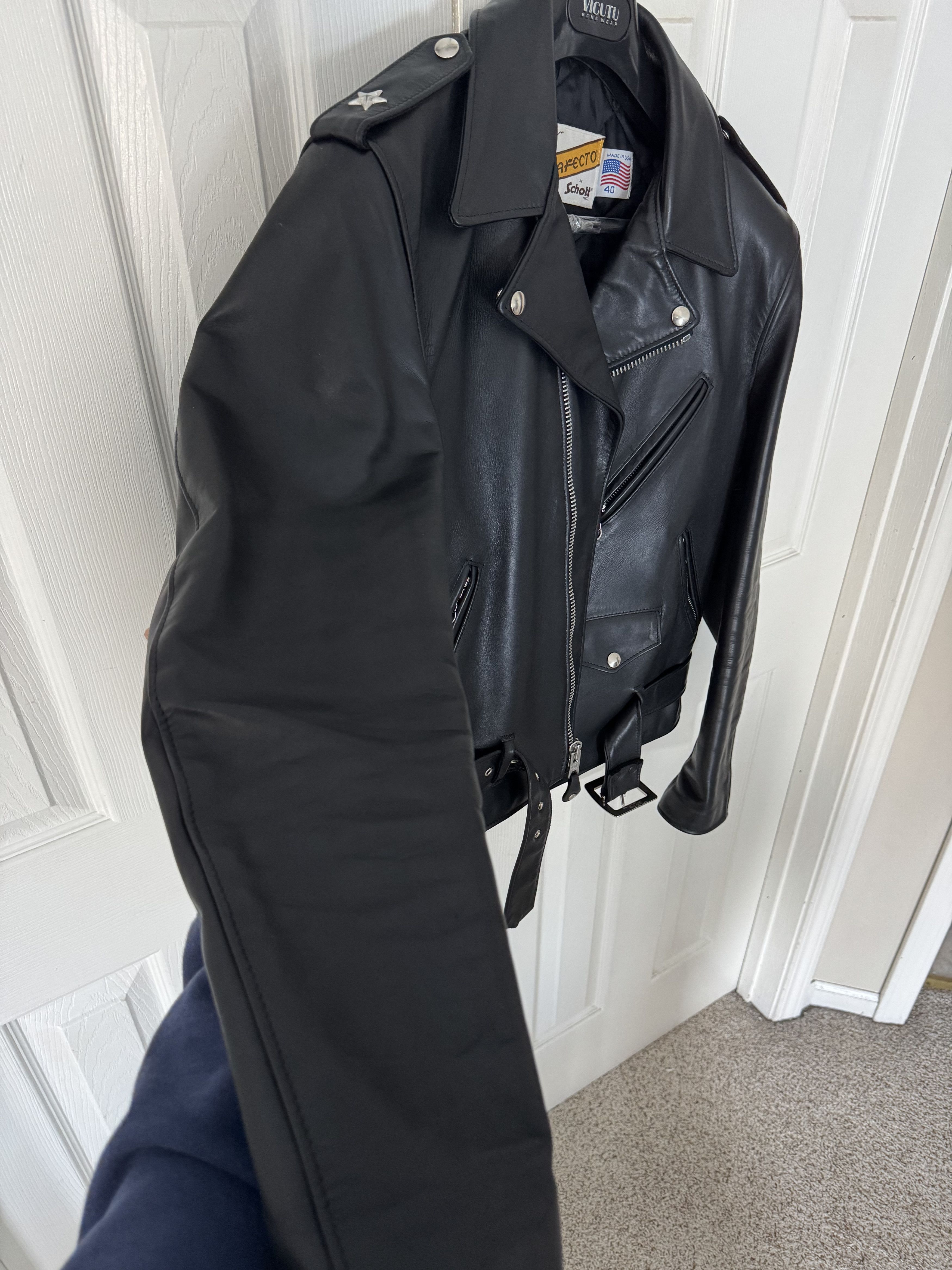 Schott 613 'One Star' Perfecto Motorcycle Jacket Size US M / EU 48-50 / 2 - 4 Thumbnail