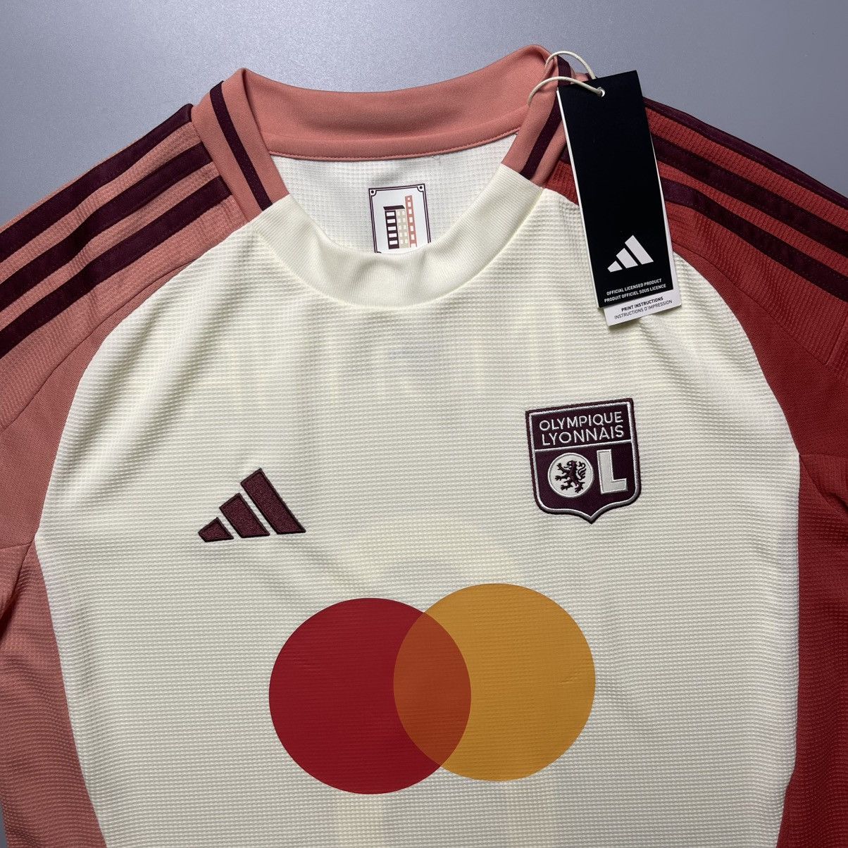 Adidas NWT WOMEN LYON ADIDAS 2024/2025 FOOTBALL JERSEY #6 DUMORNAY Size M / US 6-8 / IT 42-44 - 4 Thumbnail