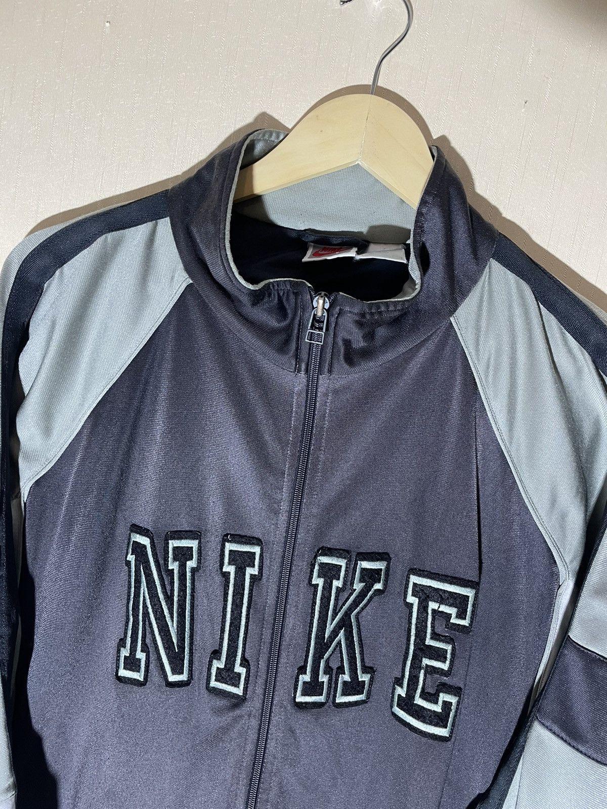 Nike × Vintage Nike track top jacket vintage 90s Size US L / EU 52-54 / 3 - 4 Thumbnail