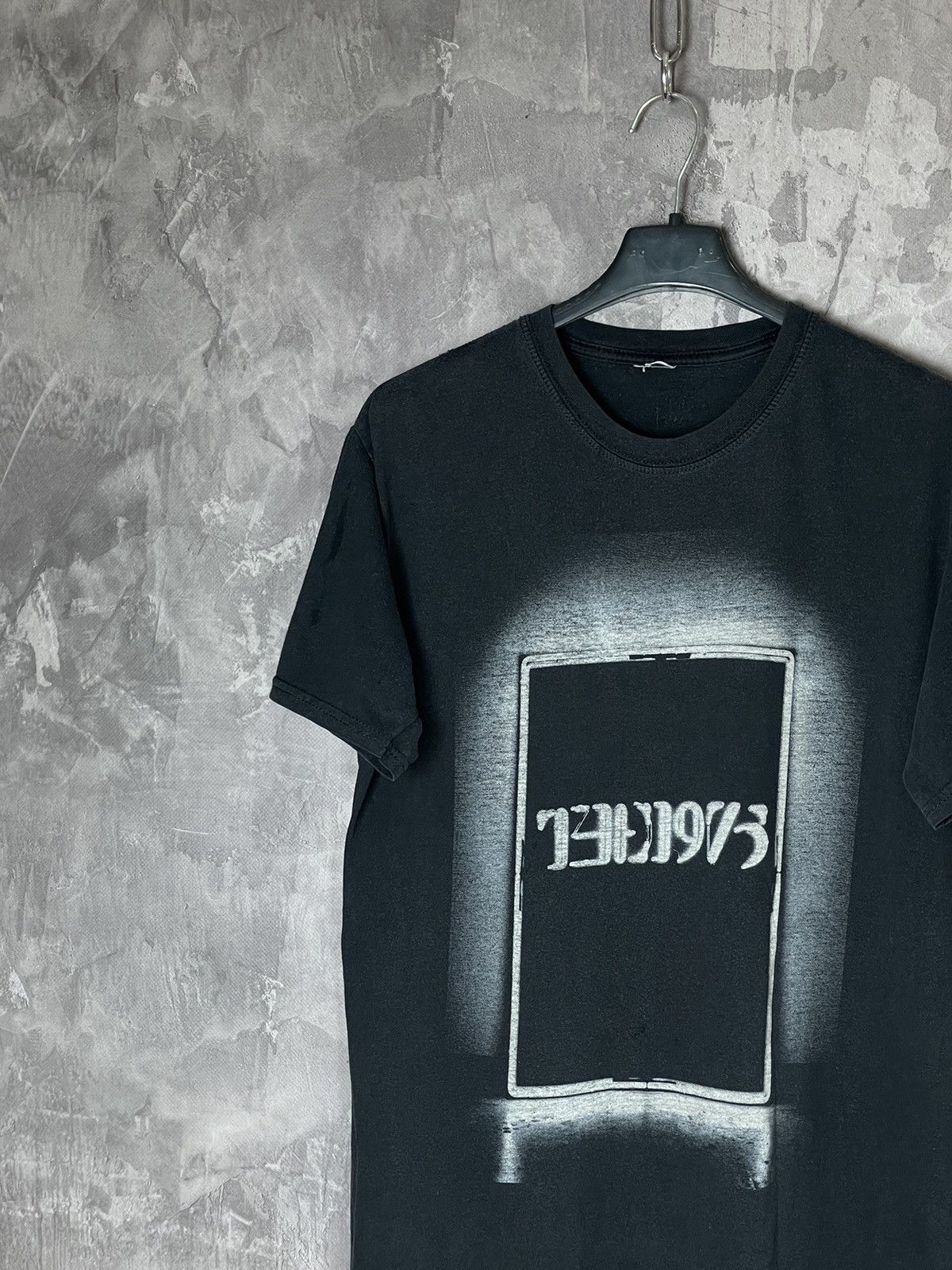 Band Tees × The 1975 × Vintage The 1975 Heavy Rock Vintage Printed Tour T shirt band tee Size US M / EU 48-50 / 2 - 4 Thumbnail