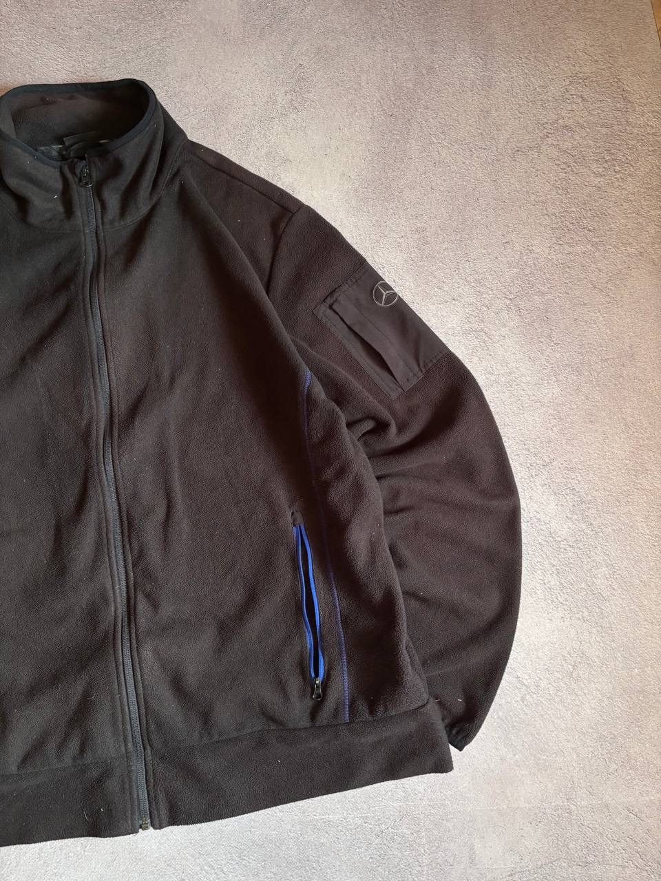 Mercedes-Benz Mercedes faded fleece racing sweatshirt Size US XL / EU 56 / 4 - 2 Thumbnail