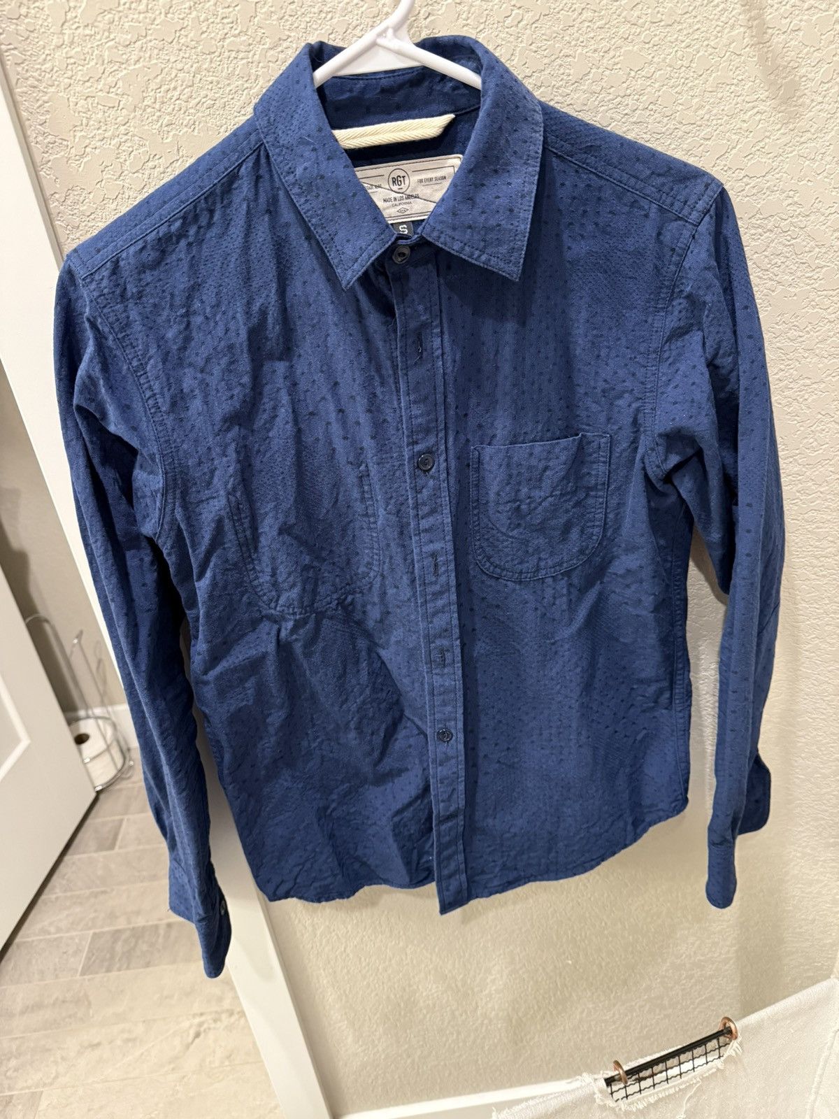 Rogue Territory Shirt Size US S / EU 44-46 / 1 - 1 Thumbnail
