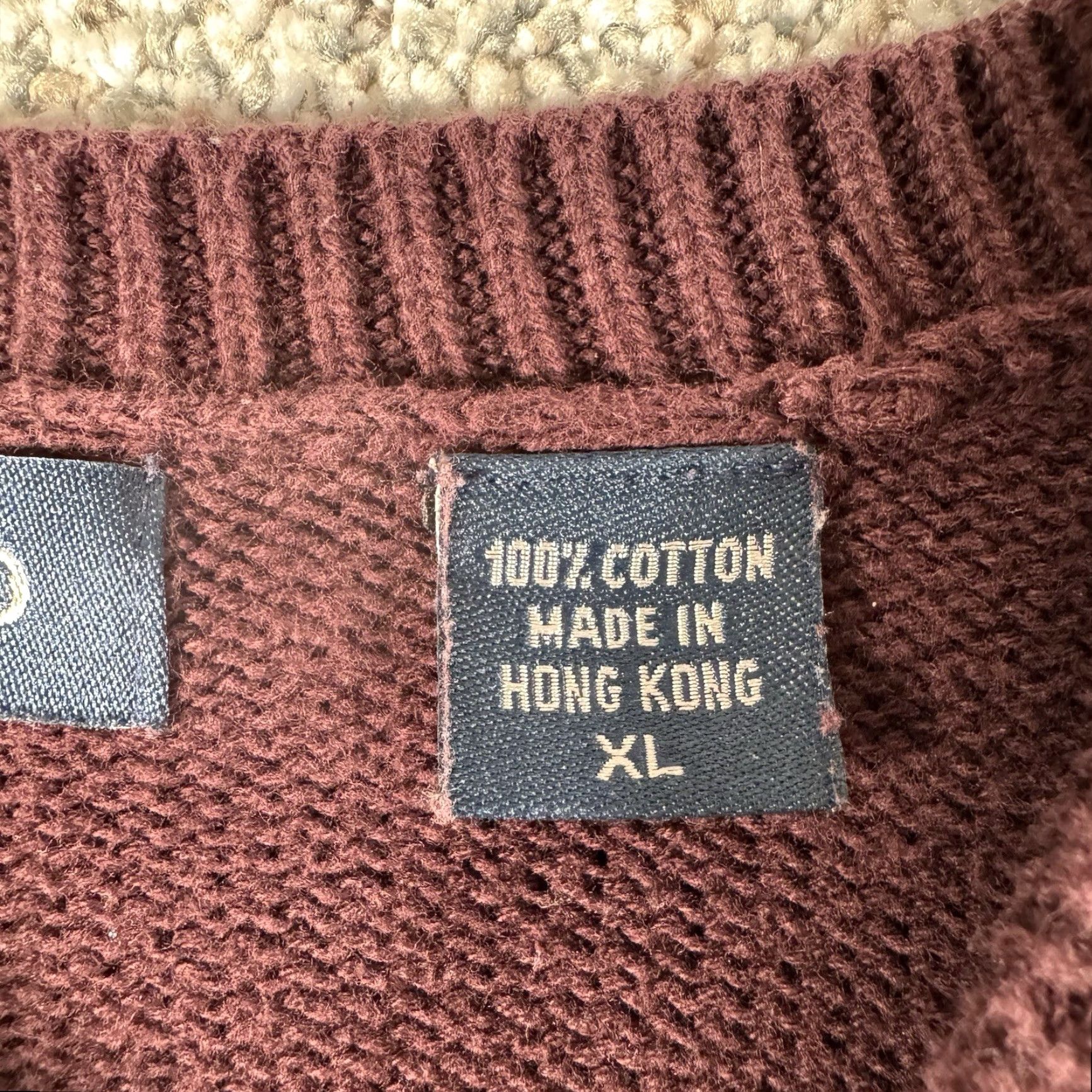 Izod VINTAGE Izod Sweater XL Textured Preppy Dark Academia Ivy Old Money Dad Men Crew Neck Knit Pullover Red 90s Size US XL / EU 56 / 4 - 6 Thumbnail
