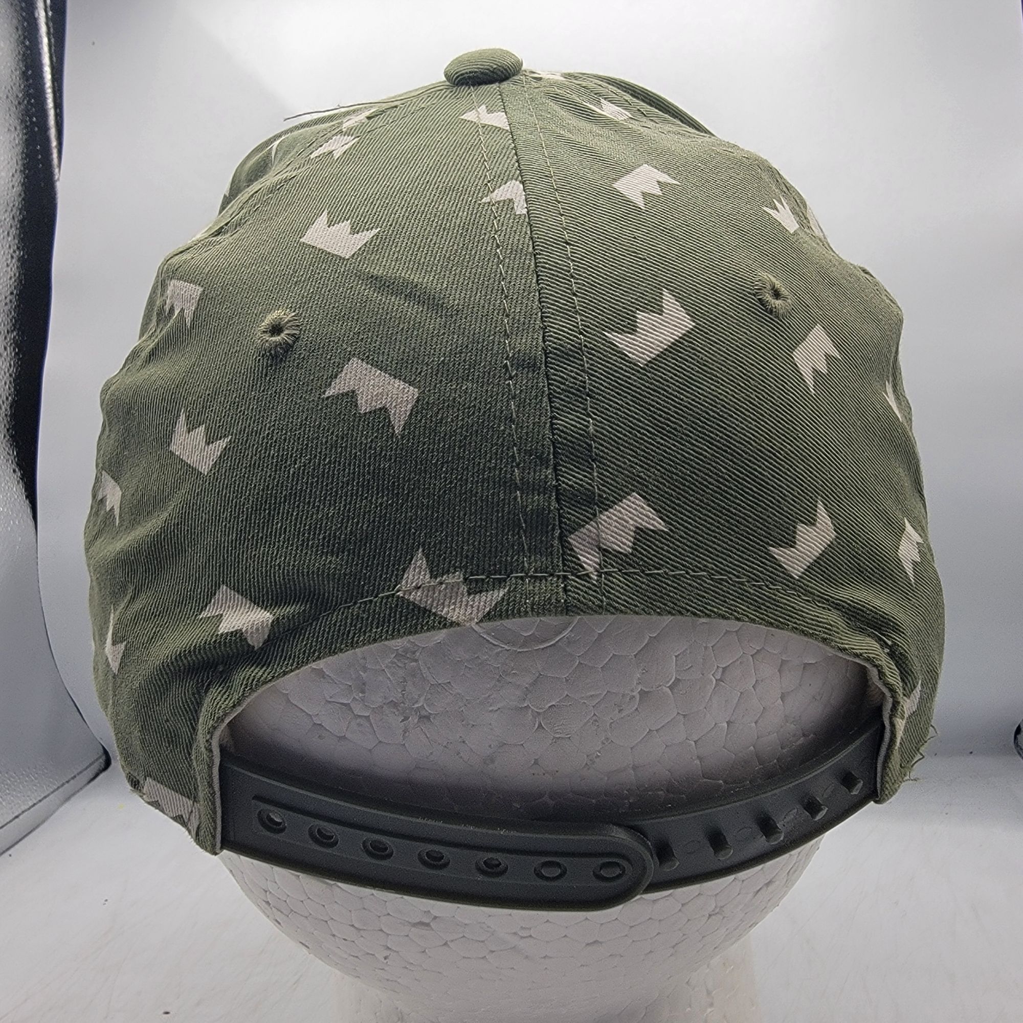 Apex Apex Green Adults Snapback Hat With White Crown Print Casual Size ONE SIZE - 3 Thumbnail