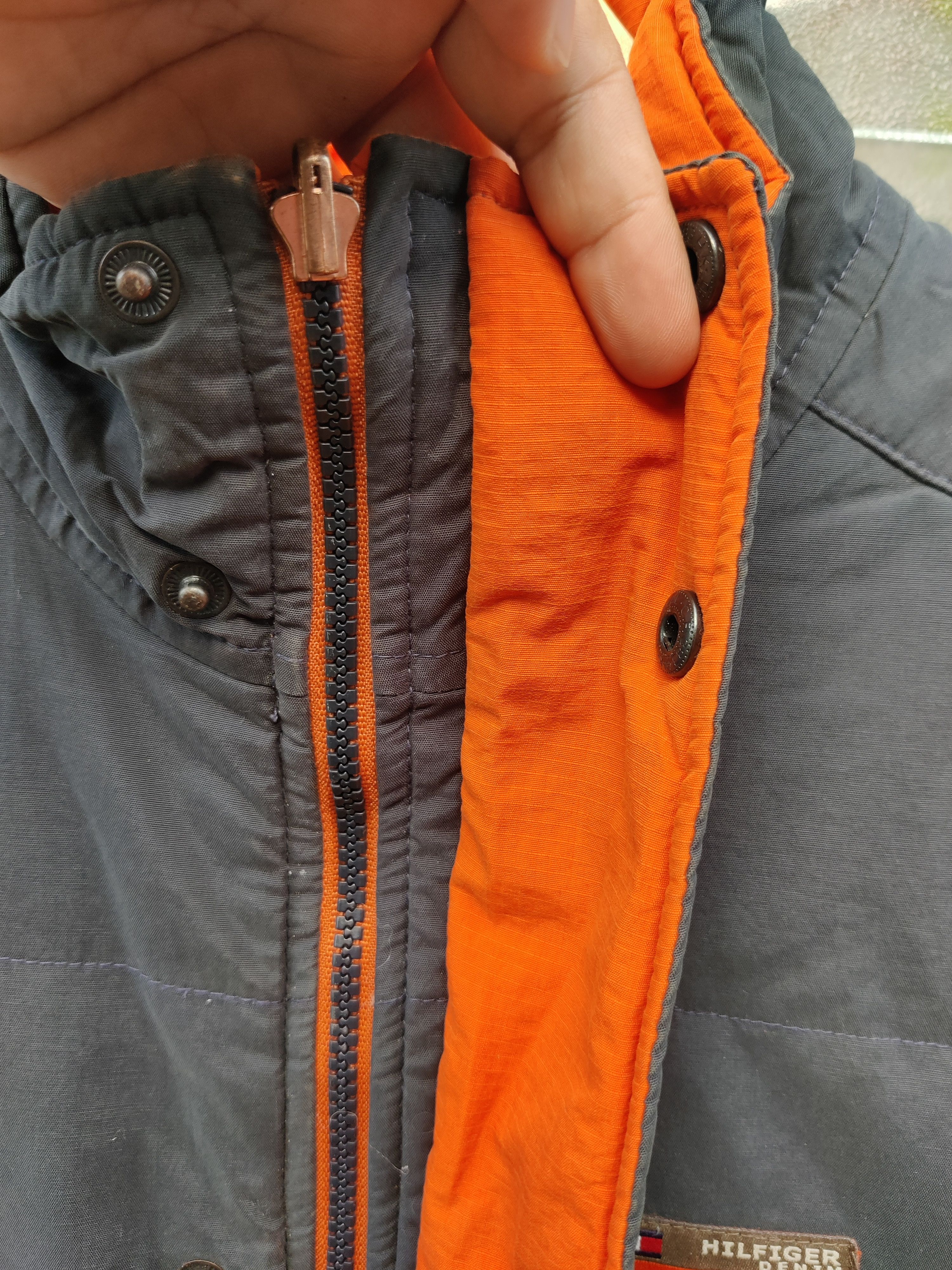 Tommy Hilfiger Vintage Reversible Tommy Hilfiger Jeans Vest Puffer Jacket Size US M / EU 48-50 / 2 - 8 Thumbnail