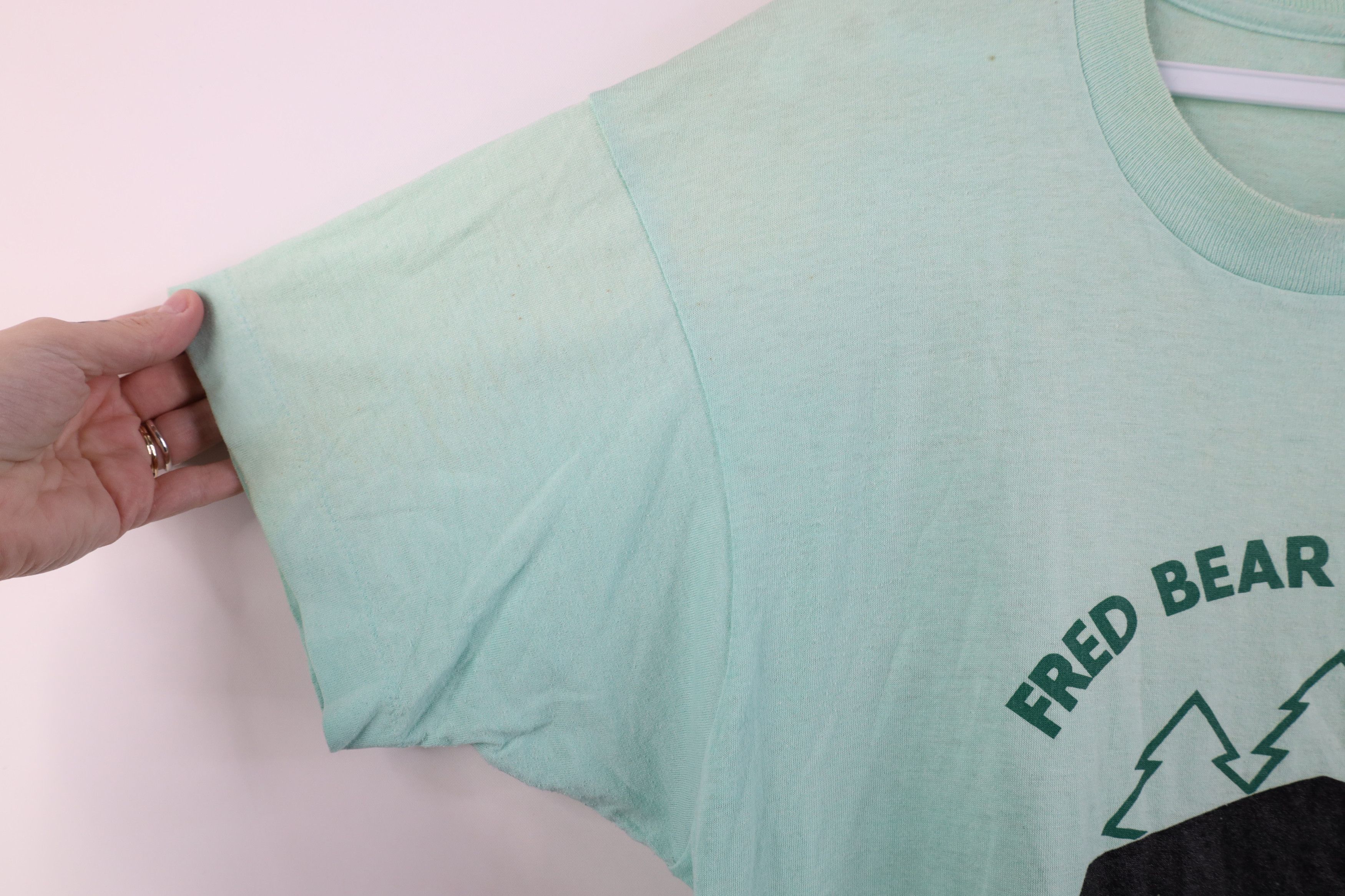 Vintage Vintage 80s Bear Museum Hunting Short Sleeve T-Shirt USAt Size US XL / EU 56 / 4 - 8 Thumbnail