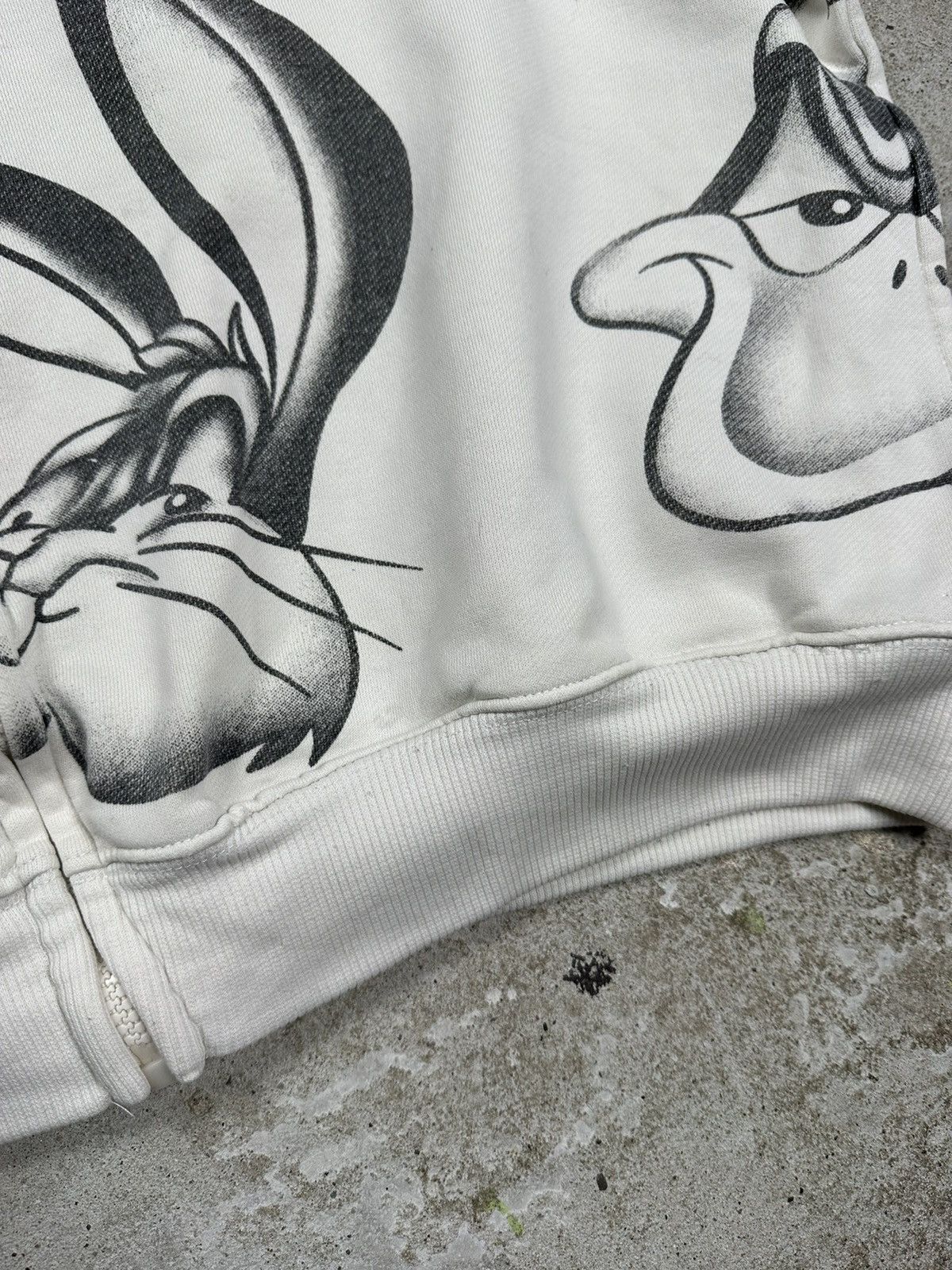 Vintage × Warner Bros Vintage y2k Lot 29 Looney Tunes All Over Print Boxy Hoodie Size US XXL / EU 58 / 5 - 10 Thumbnail