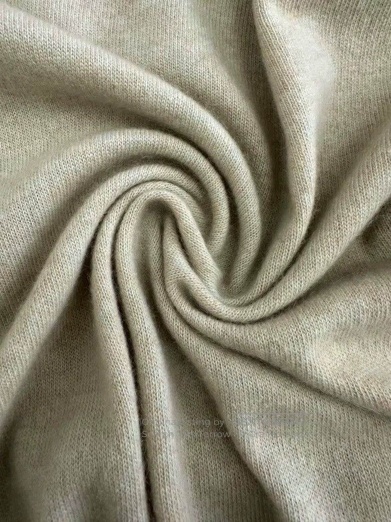 Hermes Hermes 1990s Gold-Button Cashmere Knit Sweater - Rose Bean Size L / US 10 / IT 46 - 6 Thumbnail