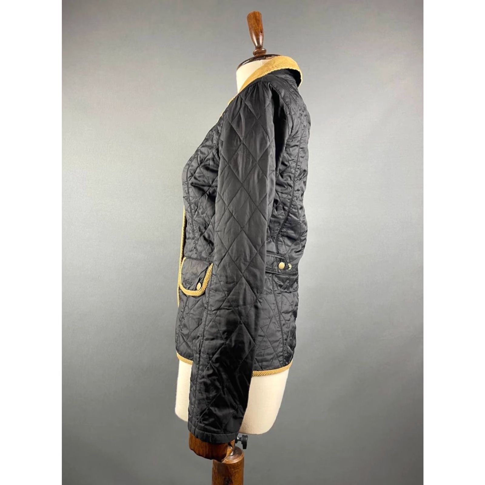 Barbour Barbour Jacket Women's Size 34 Black Long Sleeve Button Collared Business Casual Formal Travel Pocket Size XXS / US 00 / IT 34 - 6 Thumbnail