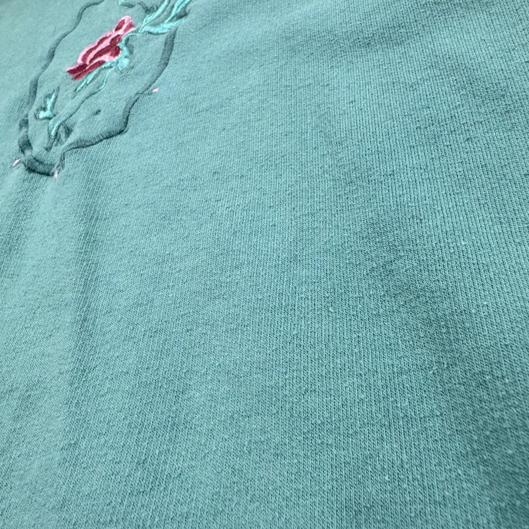 Northern Reflections VINTAGE Northern Reflections Sweatshirt Womens Large Green Collar Embroidered Rose 90s Shirt Size L / US 10 / IT 46 - 3 Thumbnail