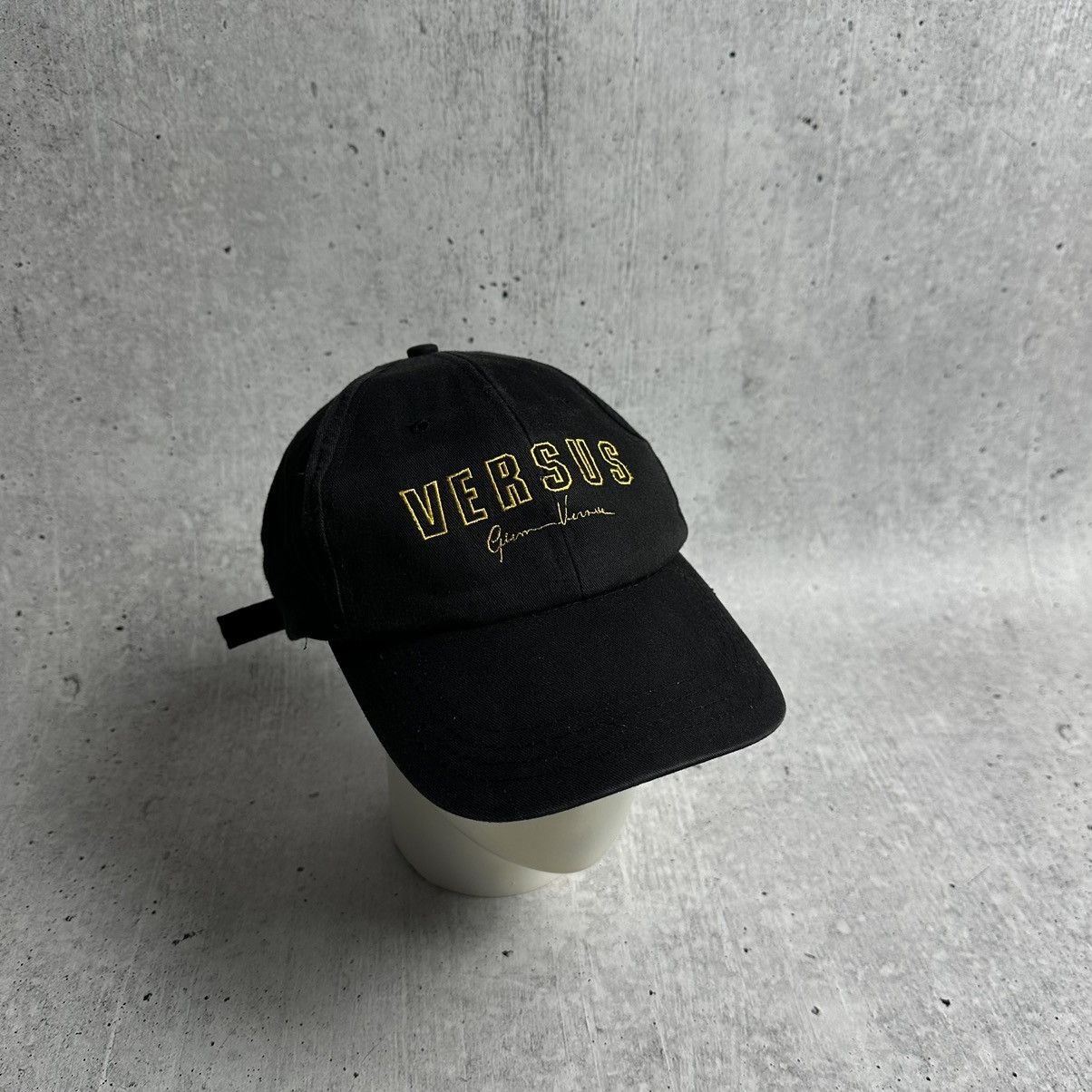 Designer × Vintage Gianni Versace Versus vintage cap big logo y2k Size ONE SIZE - 1 Thumbnail