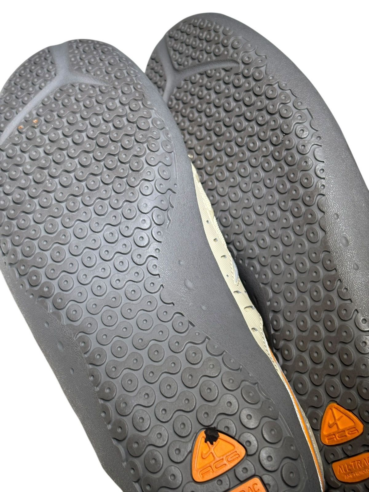 Nike ACG × Vintage Vintage Nike ACG slip on shoes Size US 10 / EU 43 - 6 Thumbnail