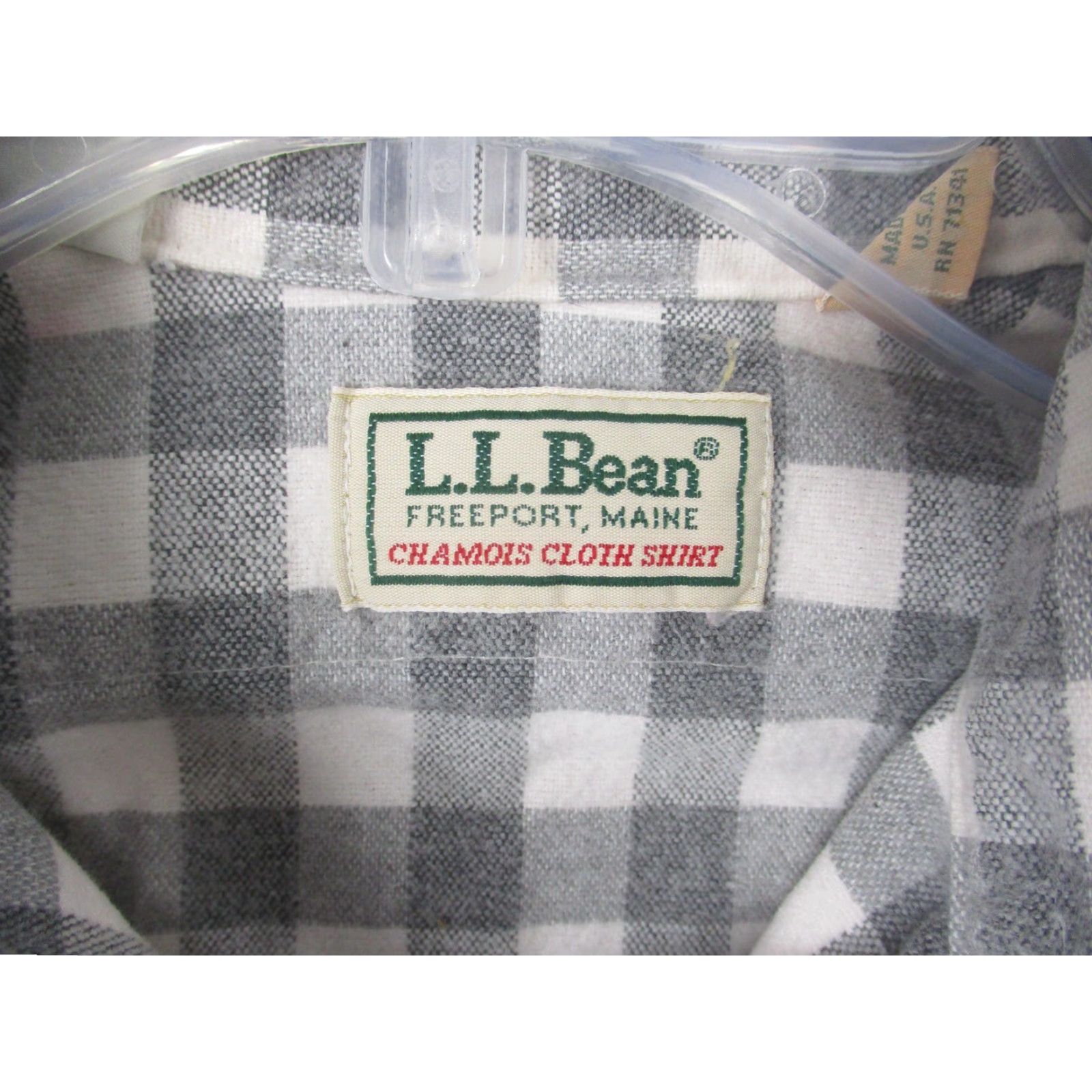 Vintage VINTAGE L.L. Bean Shirt Women XL Gray Check Chamois Flannel Long Sleeve Made USA Size XL / US 12-14 / IT 48-50 - 6 Thumbnail