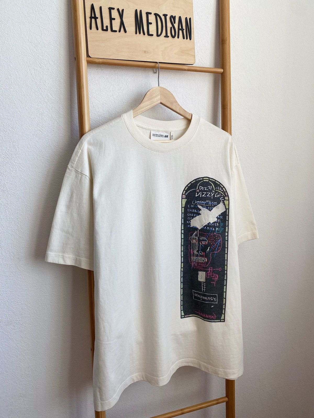H&M × Jean-Michel Basquiat × Who Decides War WHO DECIDES WAR x BASQUIAT x H&M RELAXED FIT COTTON T-SHIRT Size US L / EU 52-54 / 3 - 6 Thumbnail