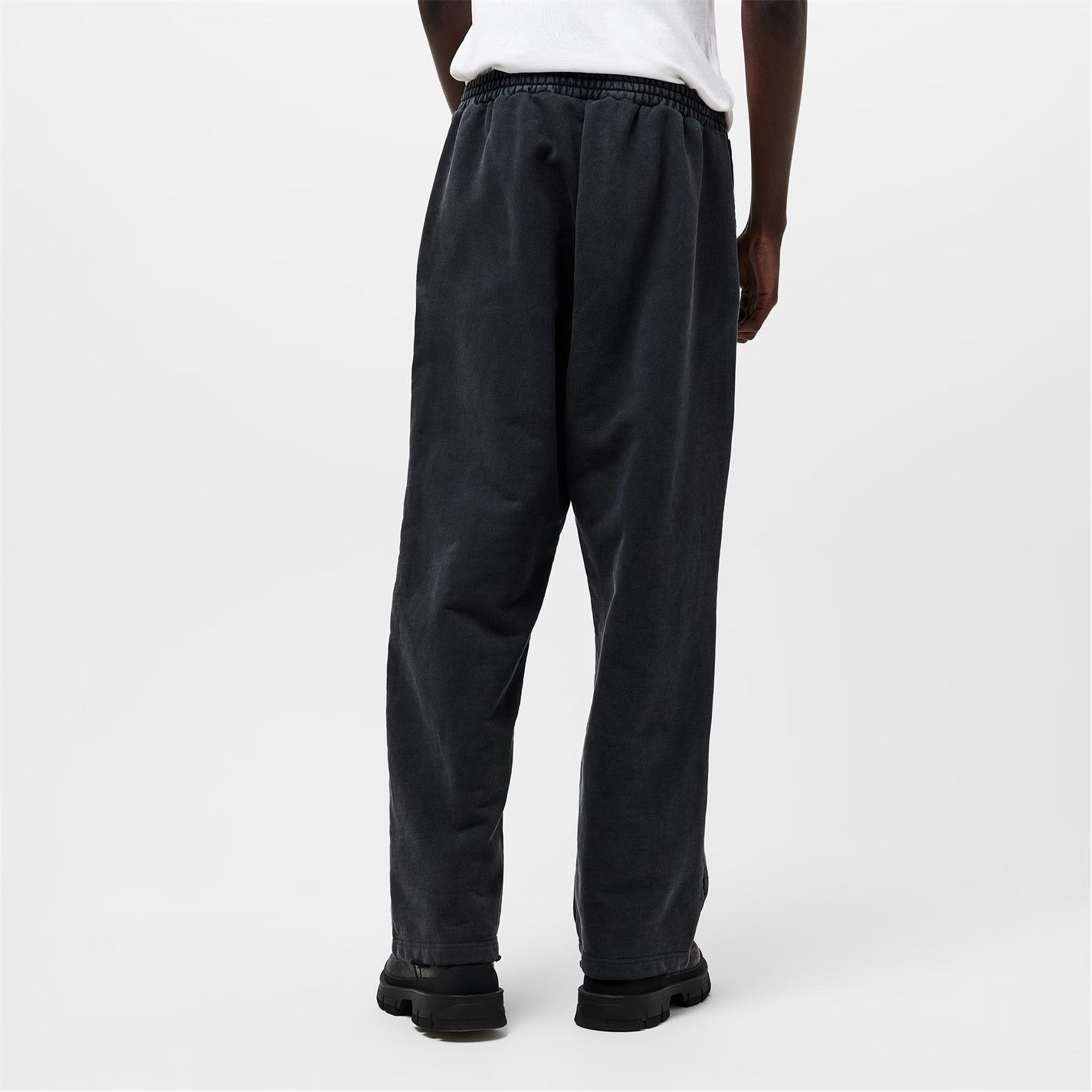 Balenciaga o1g2r1mq0226 Wide Leg Trousers In Faded Black Size US 32 / EU 48 - 4 Thumbnail