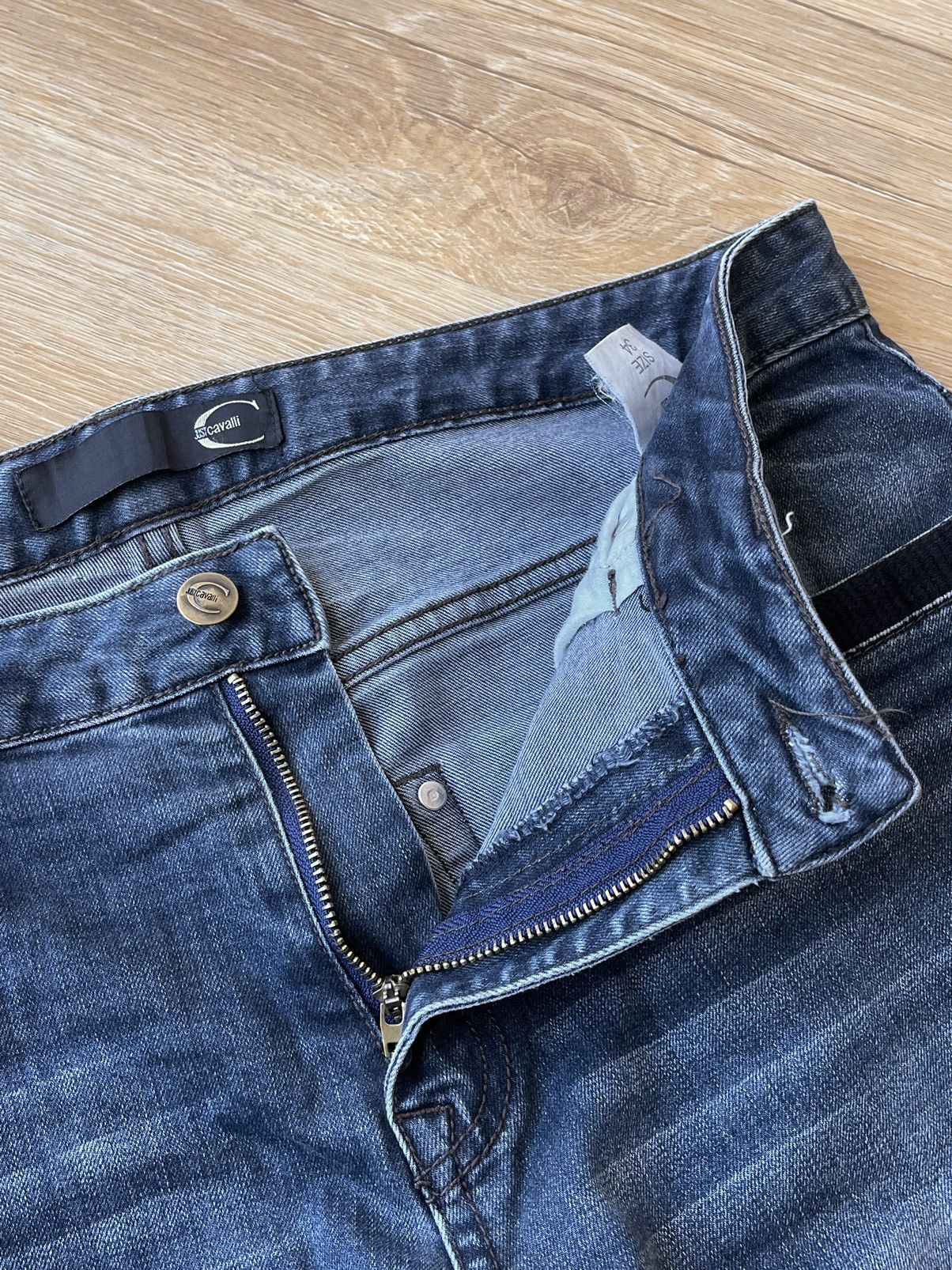 Just Cavalli Just Cavalli Vintage Y2K Embroidered Washed Denim Jeans Size US 34 / EU 50 - 9 Thumbnail