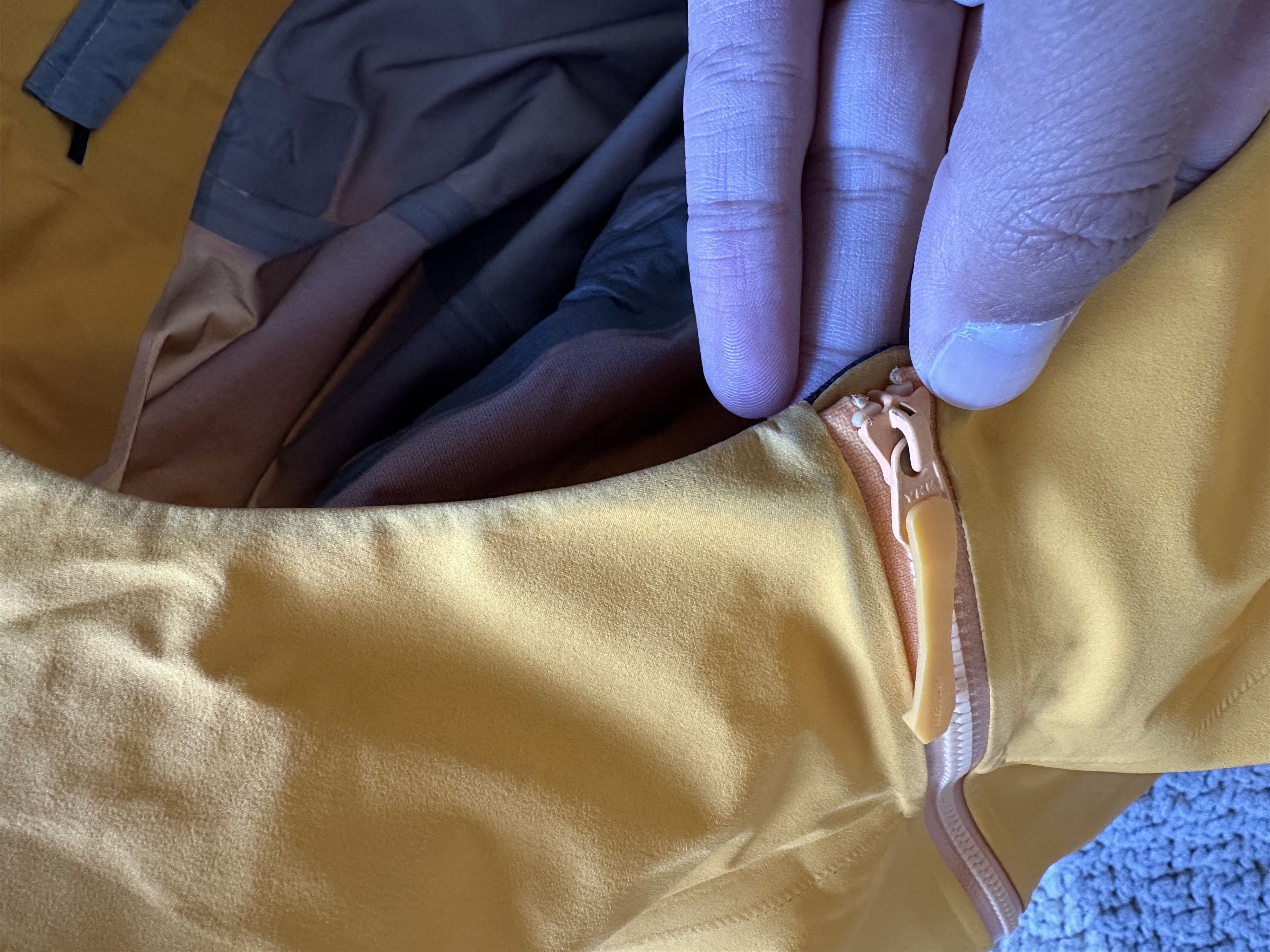 Arc'teryx Arcteryx Beta Jacket Size US M / EU 48-50 / 2 - 7 Thumbnail