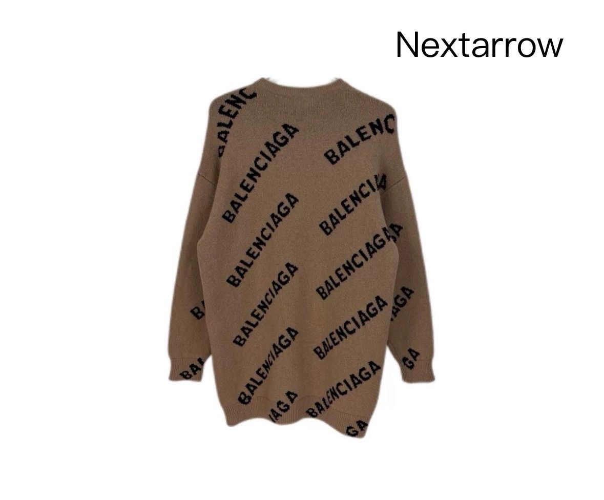 Balenciaga Balenciaga camel bullet screen logo wool sweater Size US XS / EU 42 / 0 - 2 Thumbnail