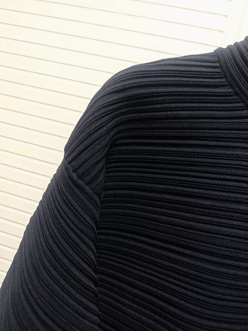 Issey Miyake Issey Miyake Black knitted top Size M / US 6-8 / IT 42-44 - 4 Thumbnail