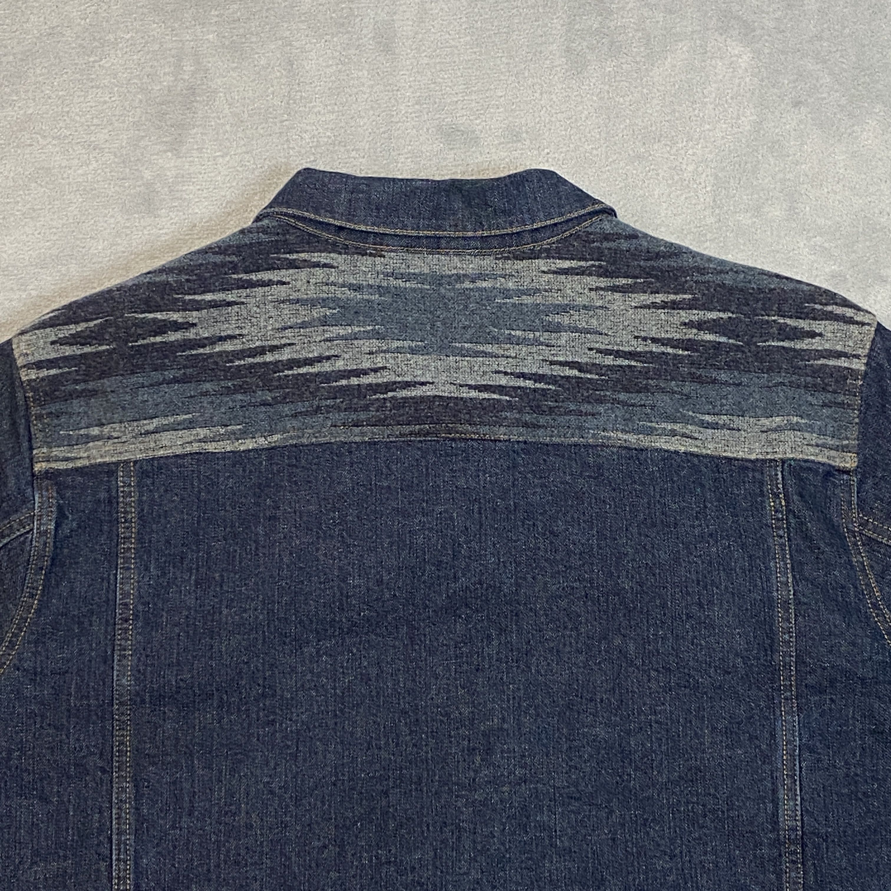 Pendleton × Vintage Denim Trucker Jacket Men XL Blue Aztec Navajo Wool Panels Size US XL / EU 56 / 4 - 10 Thumbnail