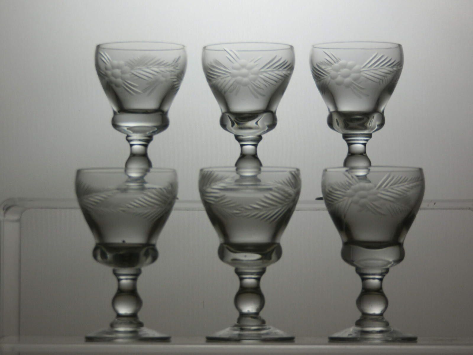 The Unbranded Brand Vintage Lead Crystal Etched Set Of 6 Liqueur Glasses 2 3/4" Size ONE SIZE - 3 Thumbnail