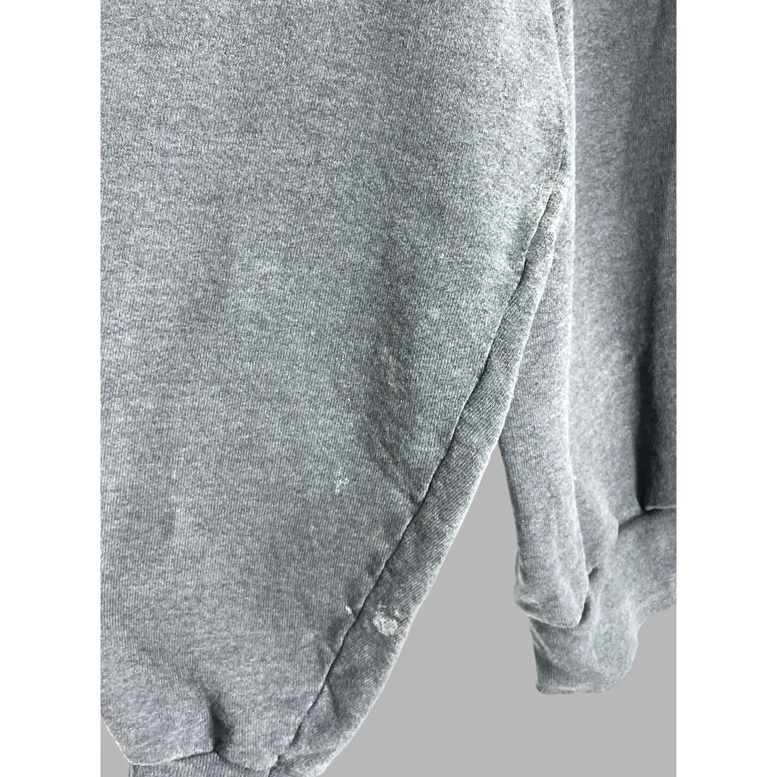 Harley Davidson Harley-Davidson V-Rod Vintage 2006 Sweatshirt Men 2XL Gray Graphic Print 90s Motorcycle Biker Pullover Crew Neck Long Sleeve Vintage Yes Mens Size US XXL / EU 58 / 5 - 7 Thumbnail
