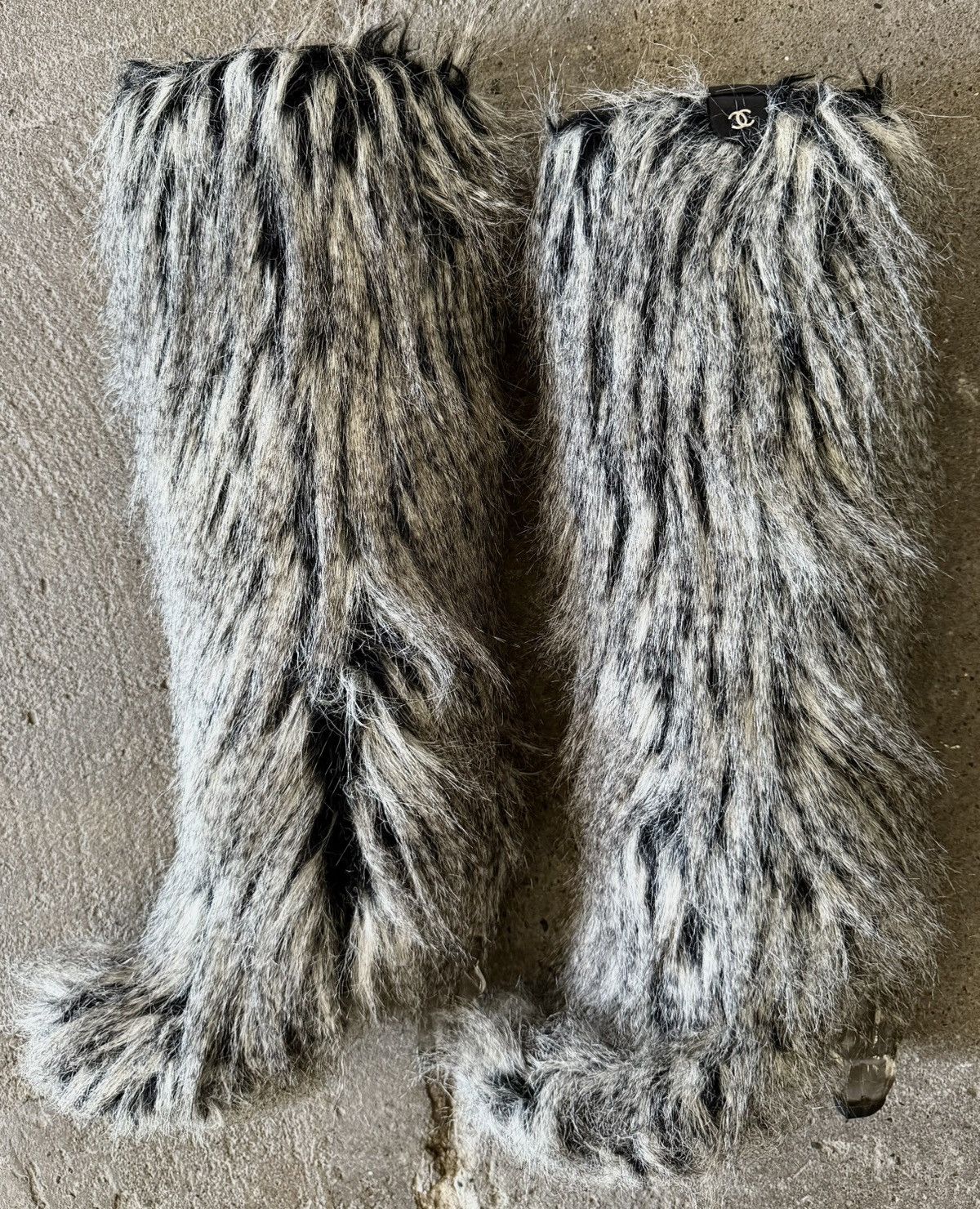 Chanel Chanel - FW2010 - Faux Fur Fantasy -Yeti Boots -Icicle Heels Size US 7 / IT 37 - 12 Thumbnail