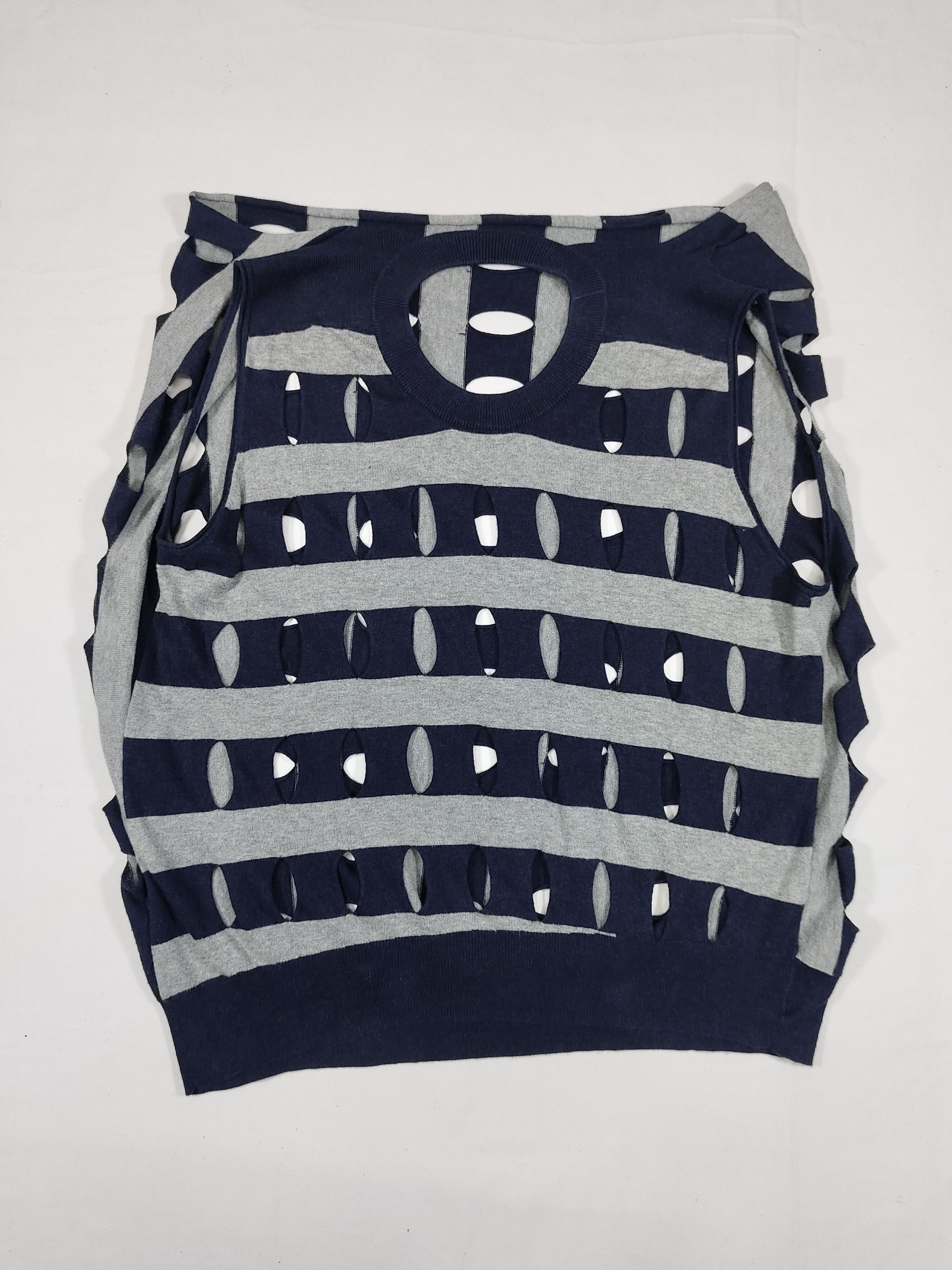 Alexander Wang Alexander Wang💀Deconstucted Cut Out Knit Sleeveless Size L / US 10 / IT 46 - 6 Thumbnail