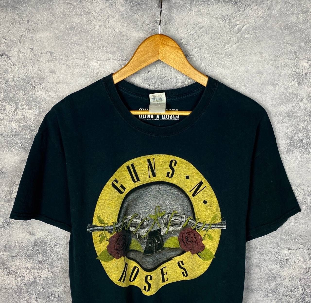 Band Tees × Guns N' Roses × Vintage Guns N Roses Tee Men's Size L Black Short Sleeve Size US L / EU 52-54 / 3 - 2 Thumbnail
