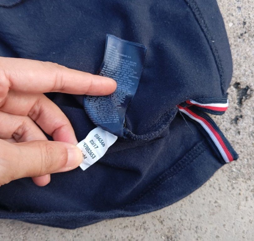 Tommy Hilfiger Tommy Hilfiger Polo Fashion Casual Brand 😎 Size US M / EU 48-50 / 2 - 6 Thumbnail