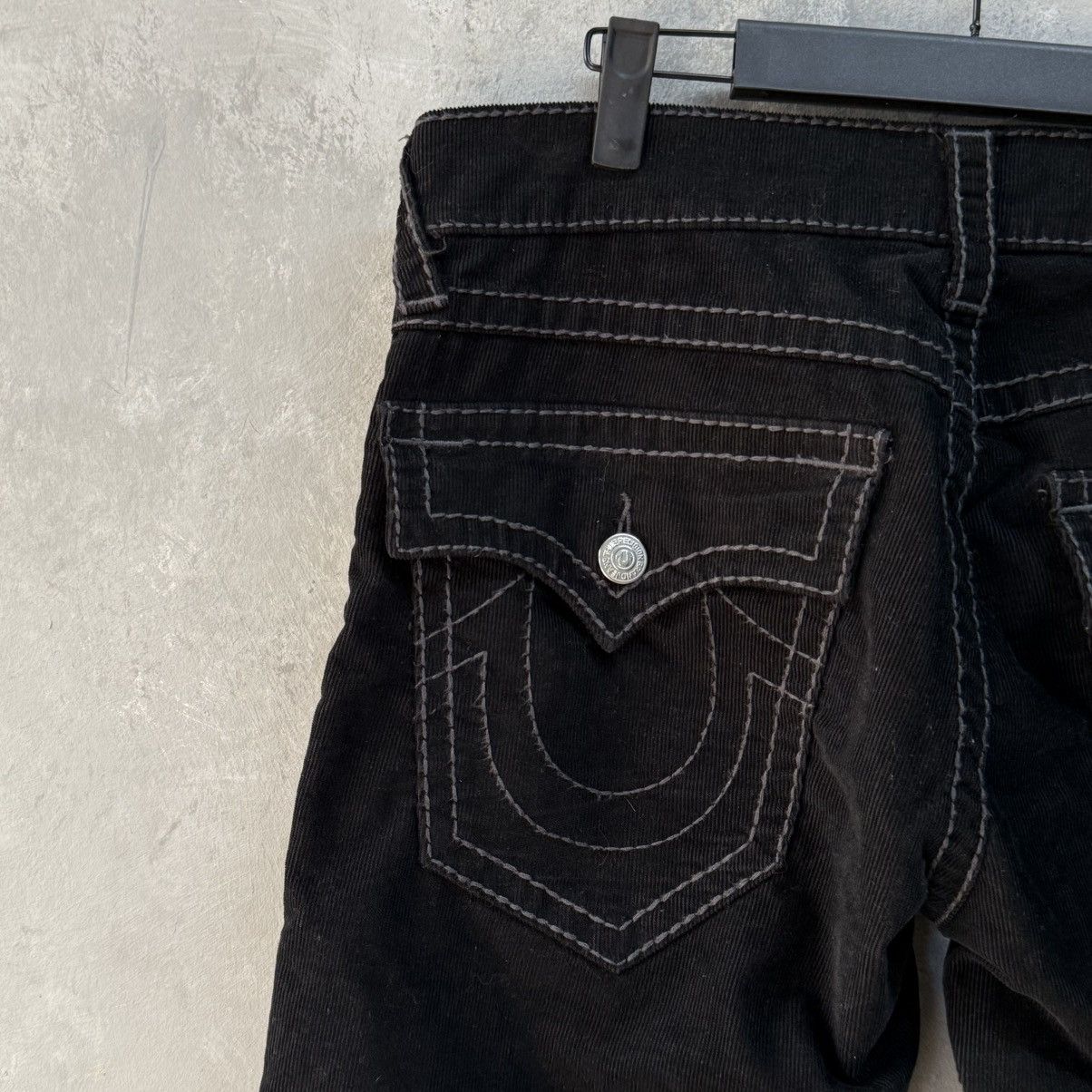 True Religion True Religion Jeans Straight Corduroy Size 31 Size US 31 - 6 Thumbnail