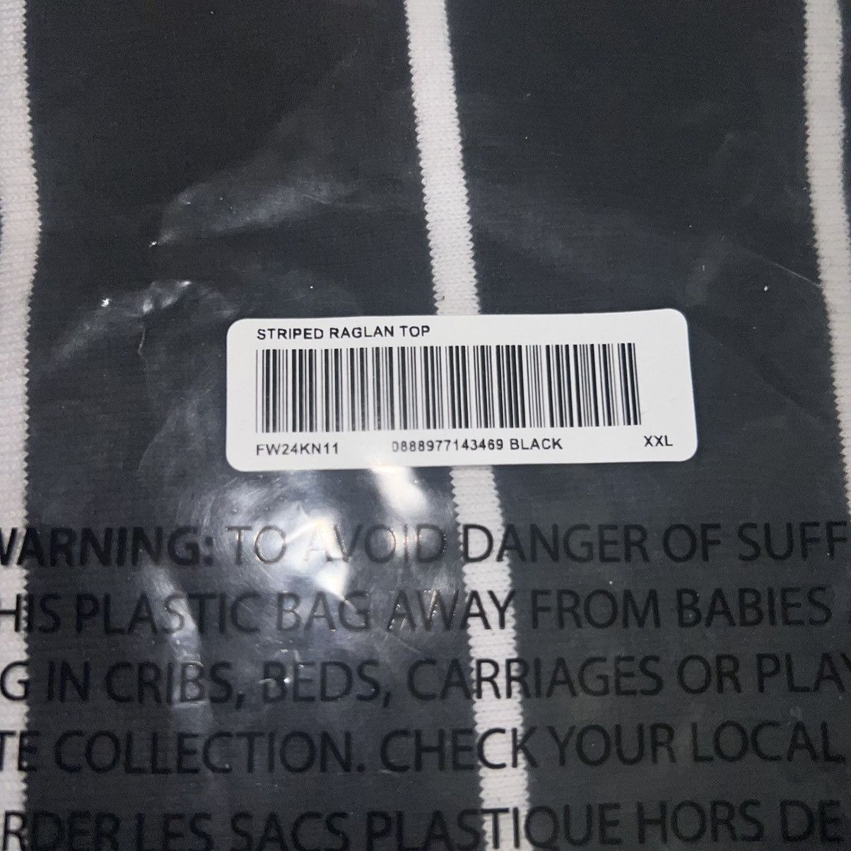 Supreme In-Hand Supreme Striped Raglan L/S Top Black Size: XXL Size US XXL / EU 58 / 5 - 5 Thumbnail