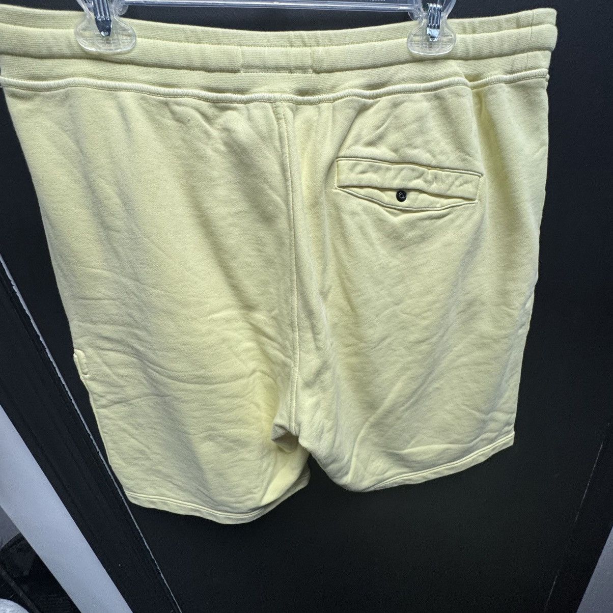 Stone Island Stone Island Compass Patch Track Shorts Yellow Size US 42 / EU 58 - 2 Thumbnail