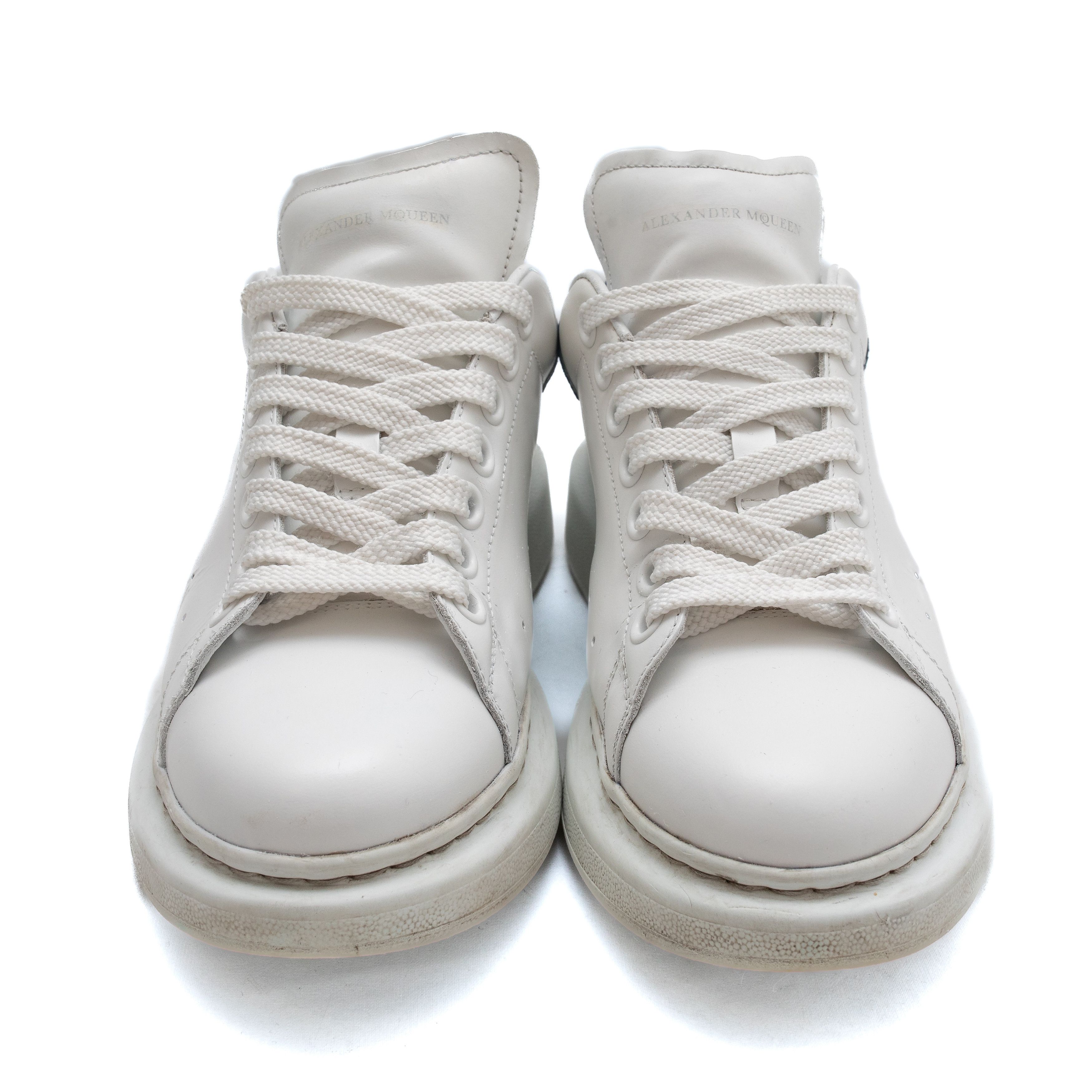 Alexander McQueen ALEXANDER McQUEEN Chunky White Leather Blue Suede Sneakers Size US 6 / EU 39 - 4 Thumbnail