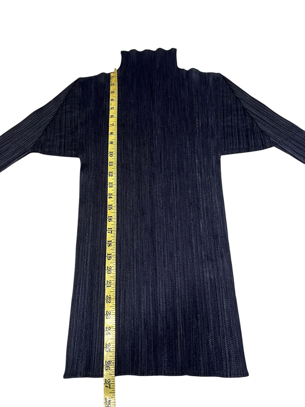 Pleats Please Issey Miyake Vintage Issey Miyake Pleats Please High Neck Pleated Tops Size M / US 6-8 / IT 42-44 - 14 Thumbnail