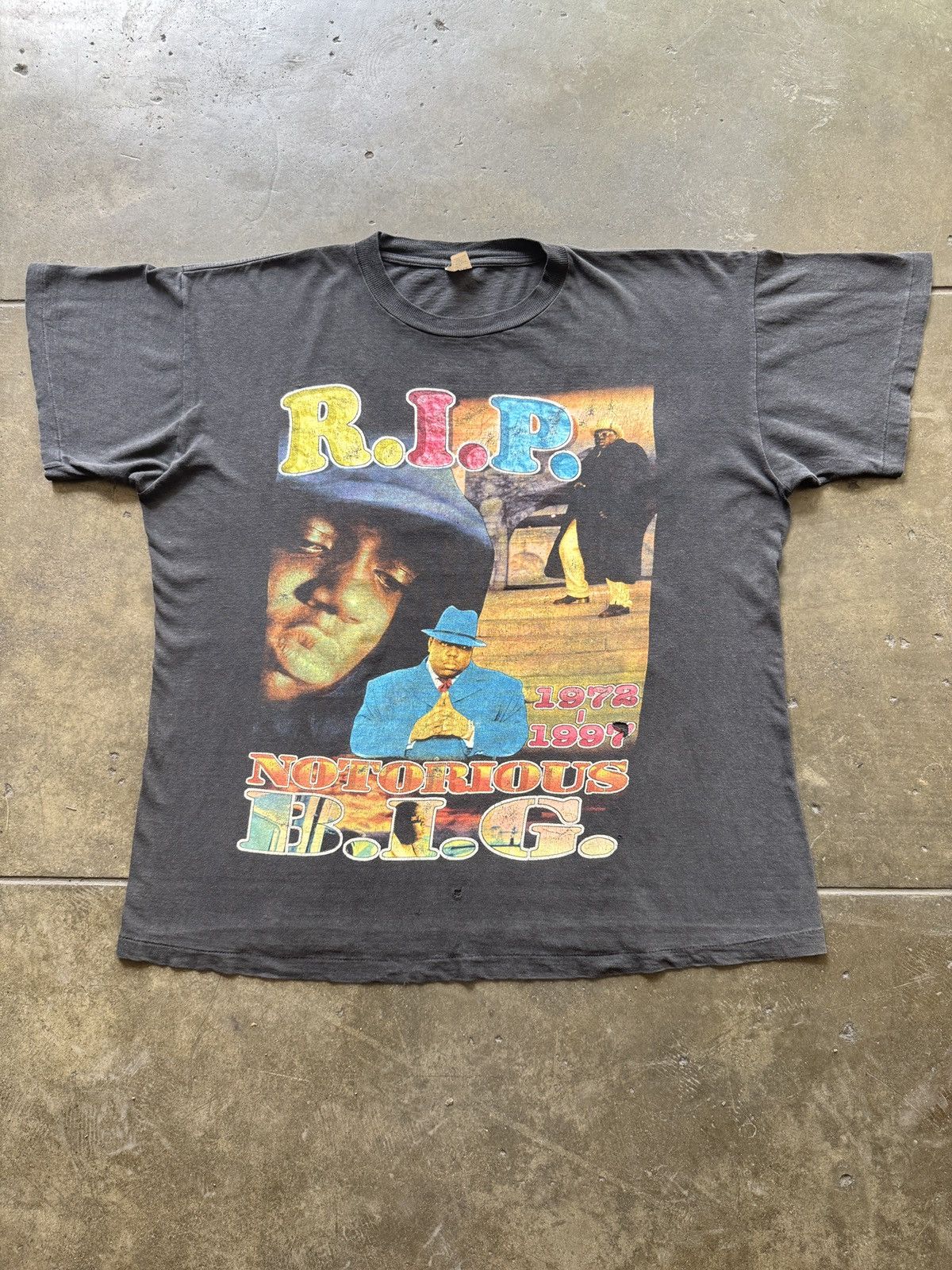 Vintage ‘90s Notorious BIG Biggie Rap Tee Shirt Memorial Nas Wu Tang Size US XL / EU 56 / 4 - 1 Thumbnail