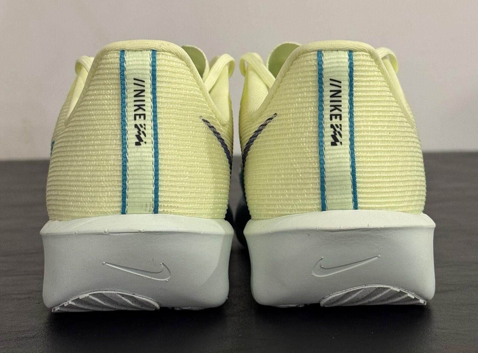 Nike Size 10 - Nike Air Zoom Rival Fly 4 Barely Volt Size US 10 / EU 43 - 5 Thumbnail