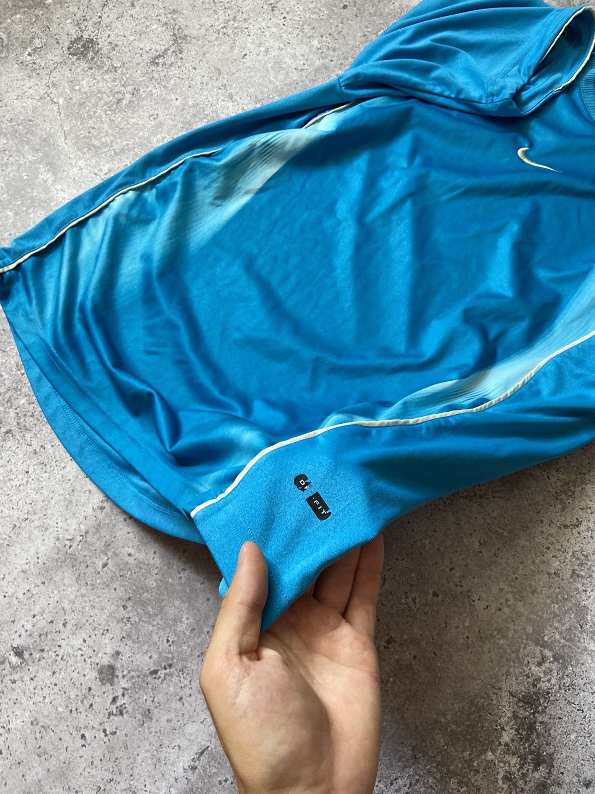 Nike Vintage Y2K Nike Total 90 Jersey Tee Shirt Size US L / EU 52-54 / 3 - 5 Thumbnail
